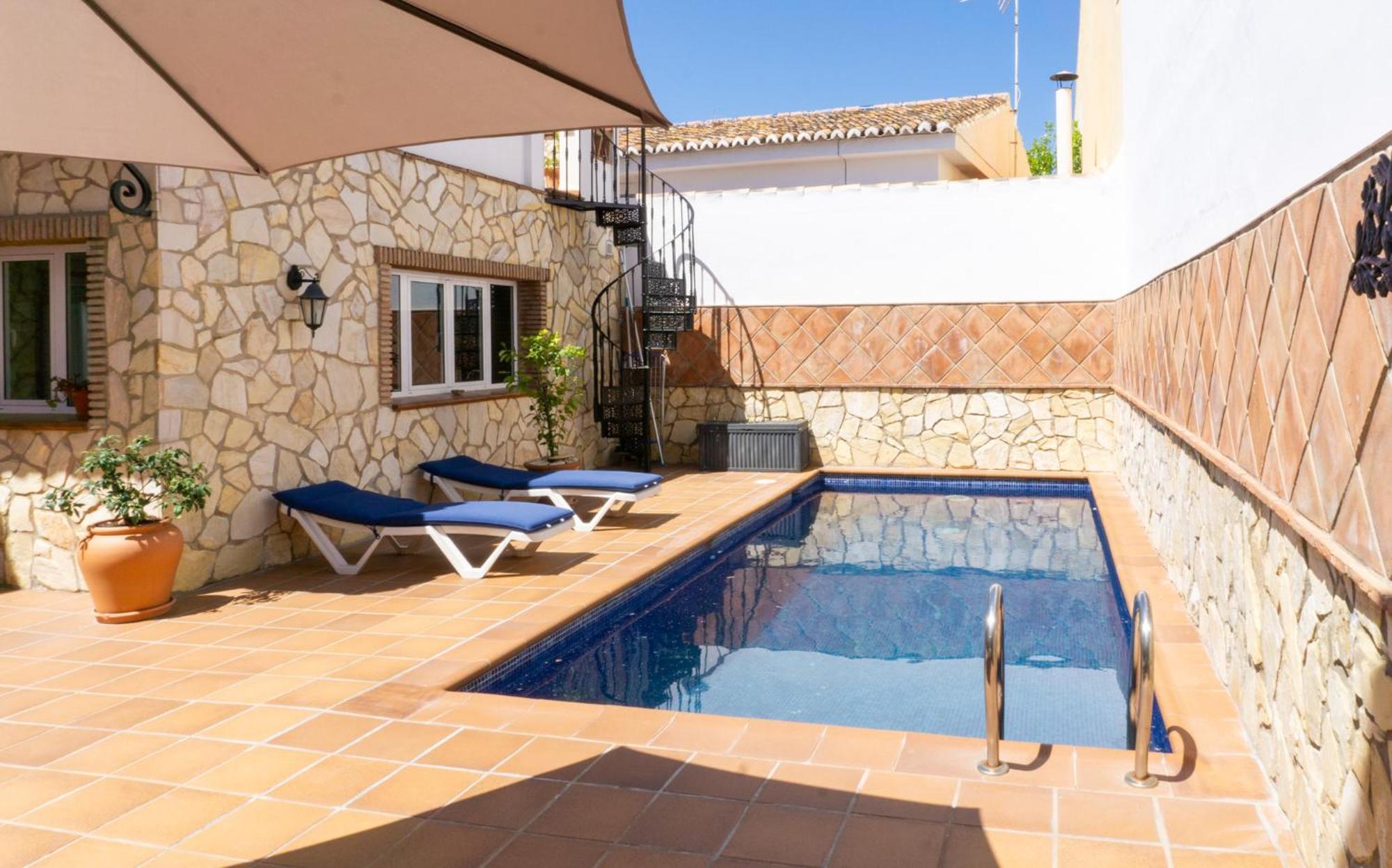 Holiday home House Pool & Parking *