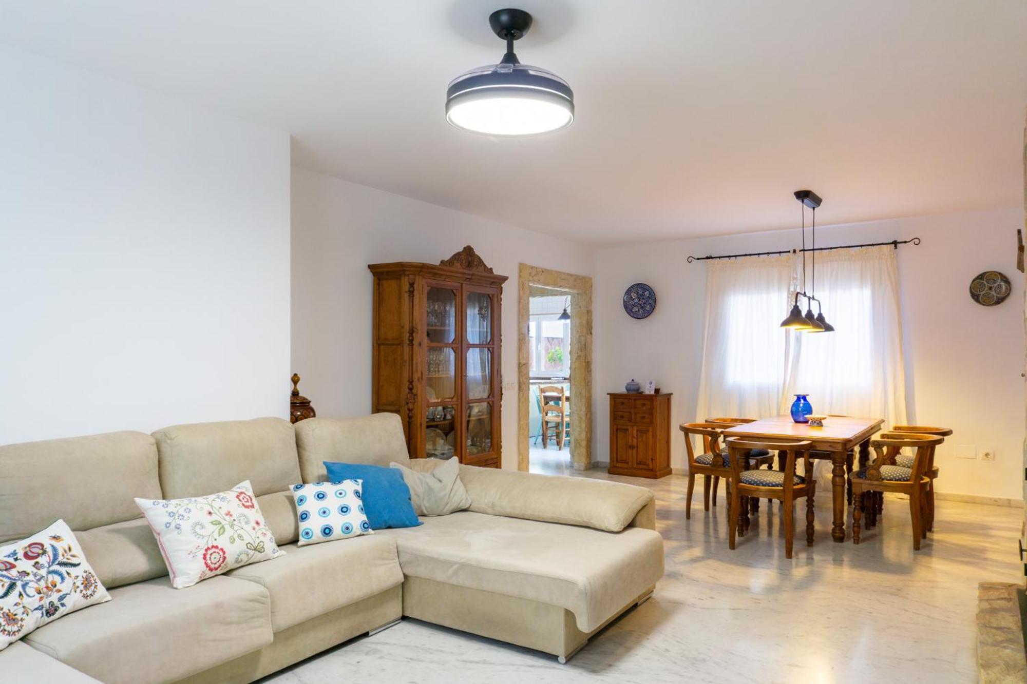 House Pool & Parking * Malaga