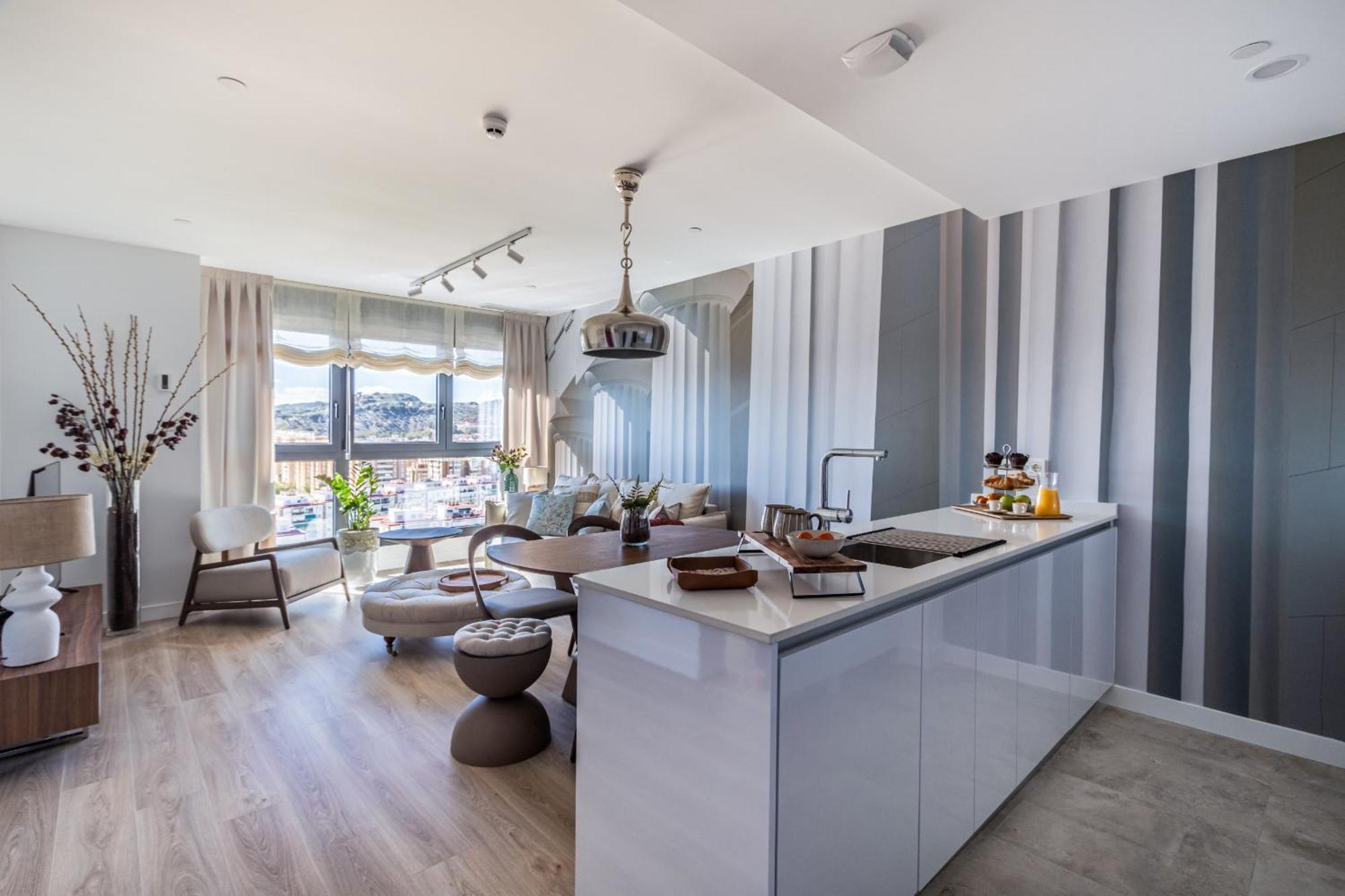 Vakantiehuis Skyline 4 Pool & Parking Free