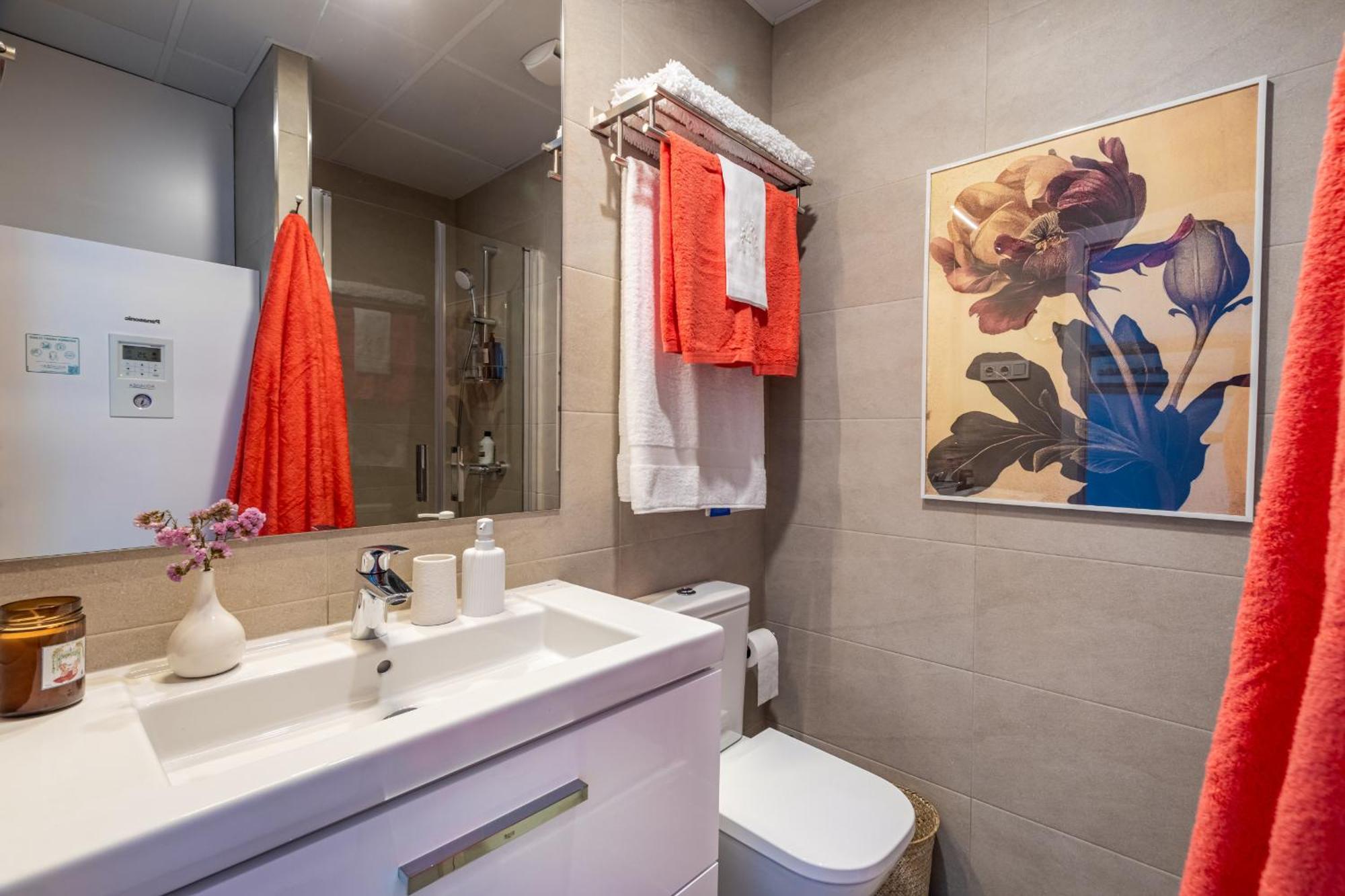 Vakantiehuis Skyline 4 Pool & Parking Free