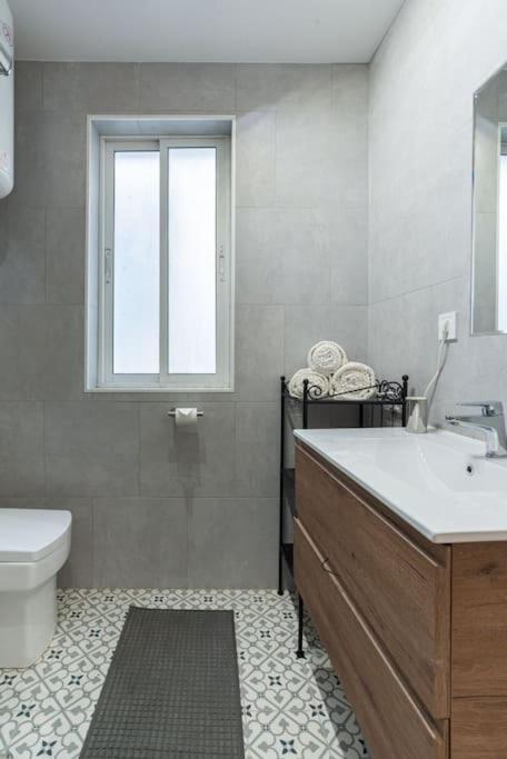 Appartement 3 Bedroom Flat In Historic Centre *