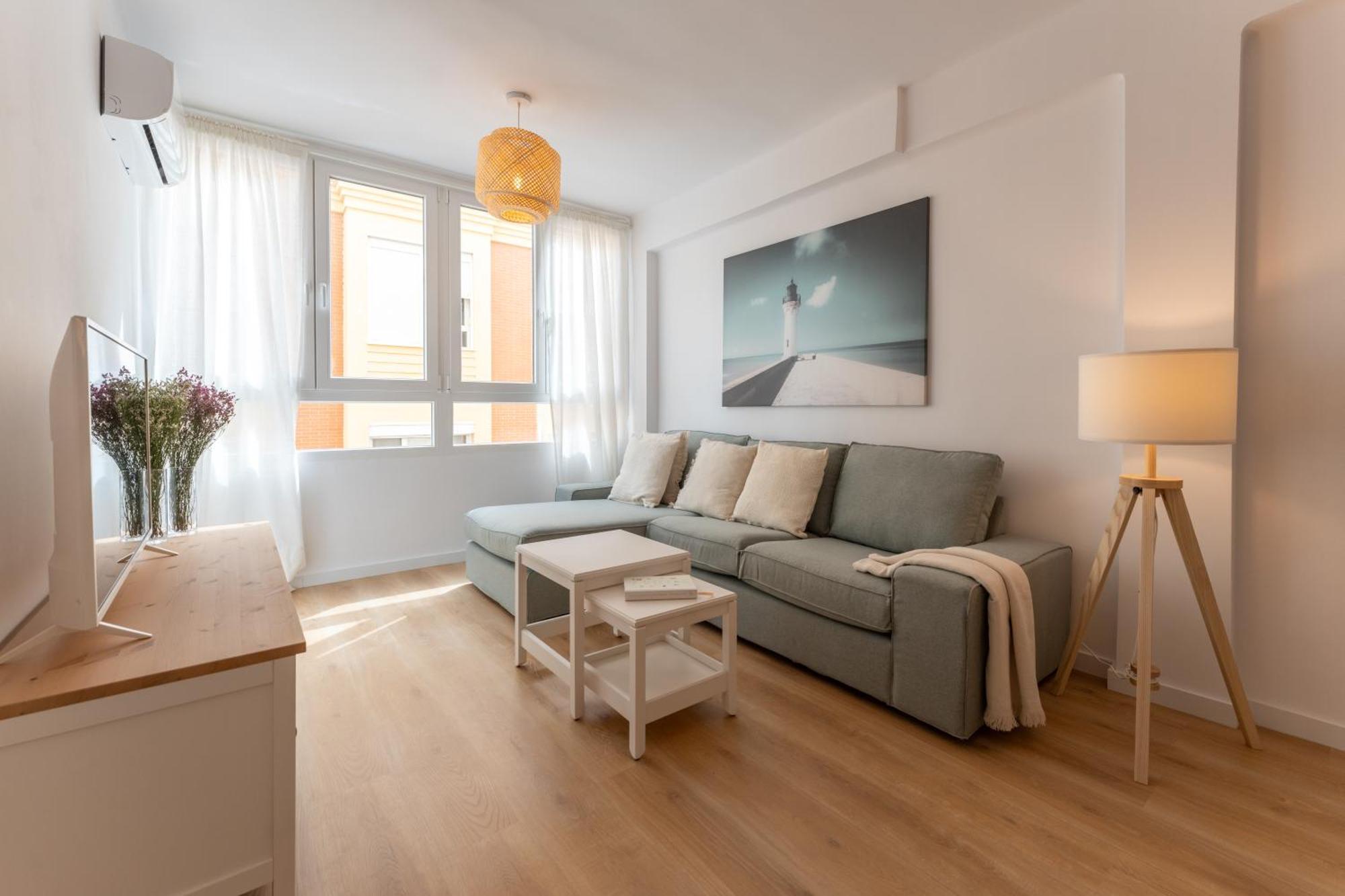 Appartement Lux Oasis - Modern 3br, Fast Wifi, Smarttv