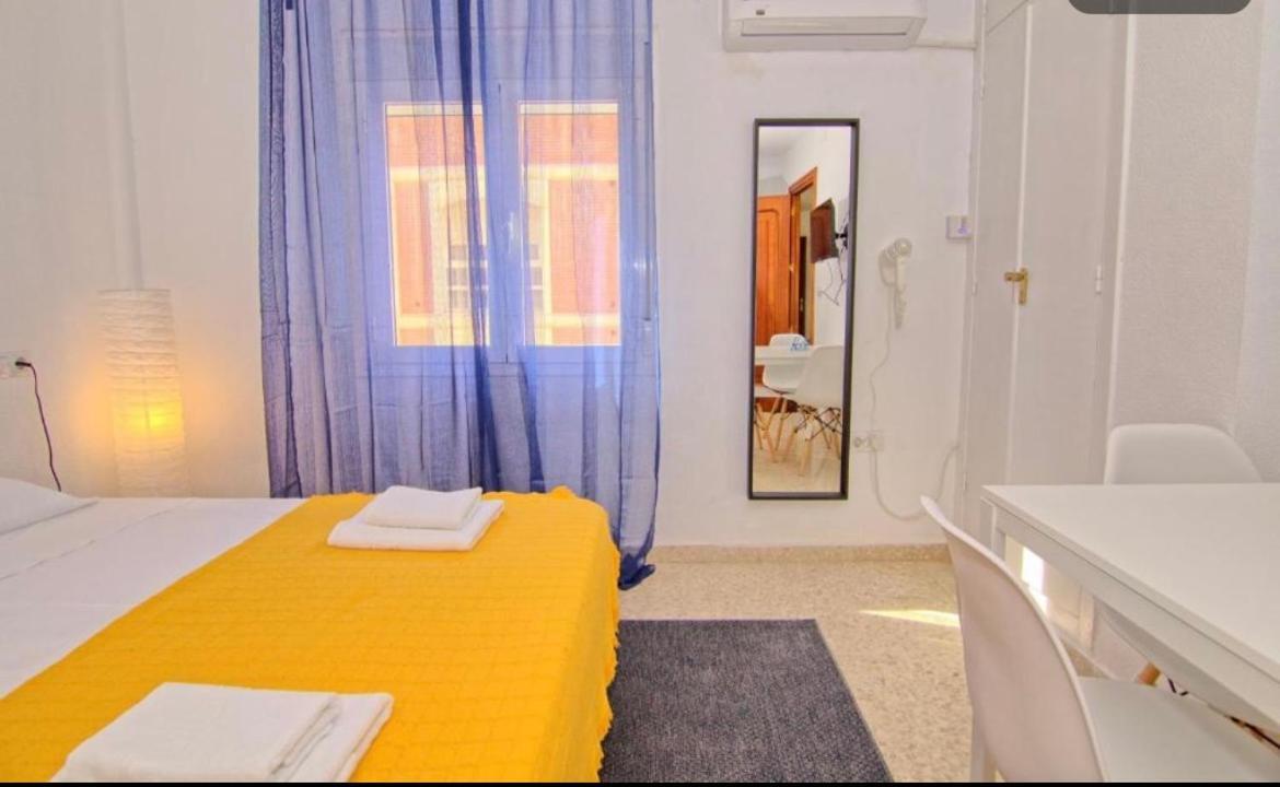 Habitación en casa particular Mota Málaga