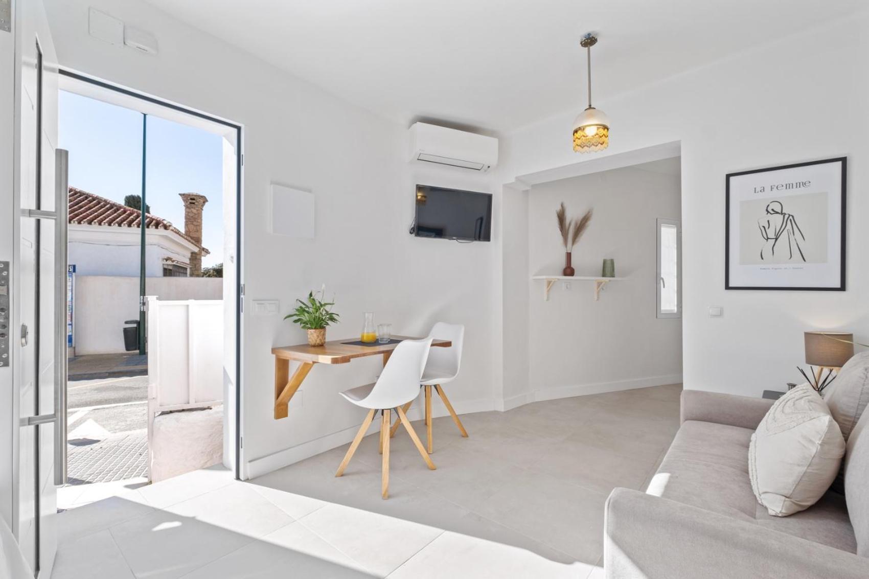 Apartamento La Casita De La Esquina En Pedregalejo Málaga