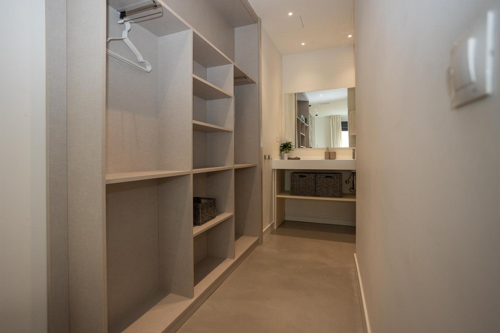 Apartment 7 Dreams