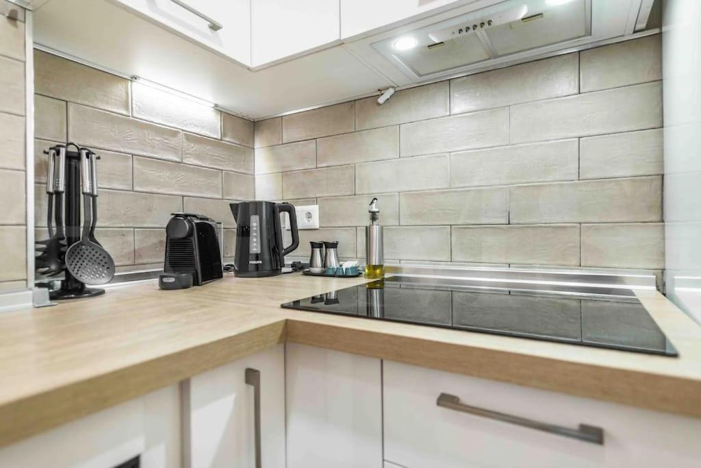 Commodious Near Center By Rems Apartment Malaga
