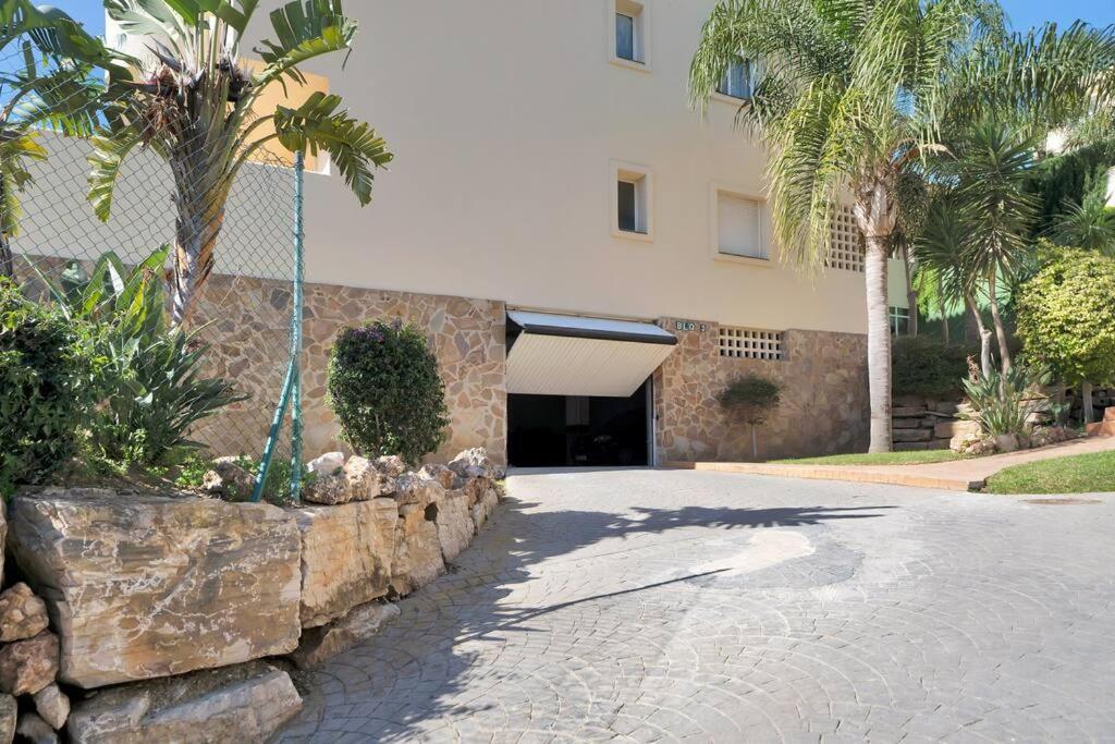 Con Terraza Y Acceso A La Piscina En Mijas - Ocean Golf 25 Apartment Malaga