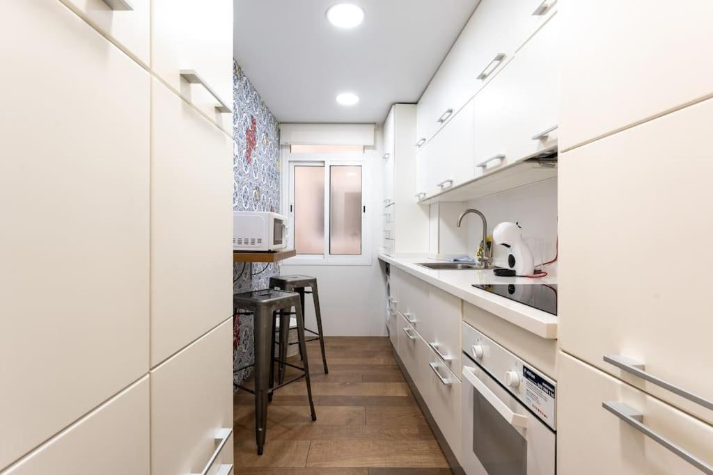 Super Flat With Terrace And Free Parking Appartement *