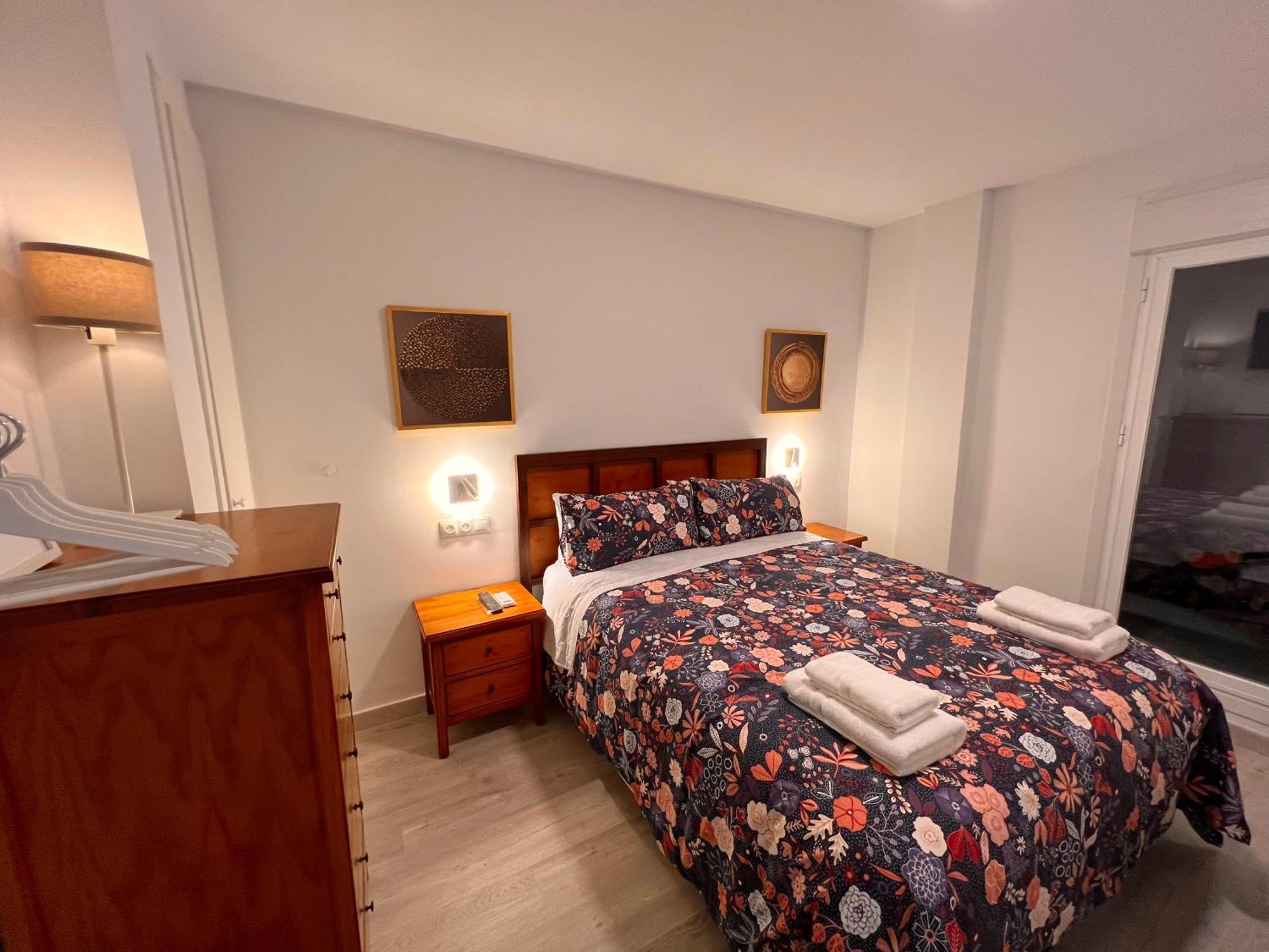 Apartment Gran Ritz Grupos Y Familias Terraza Y Parking Doble *