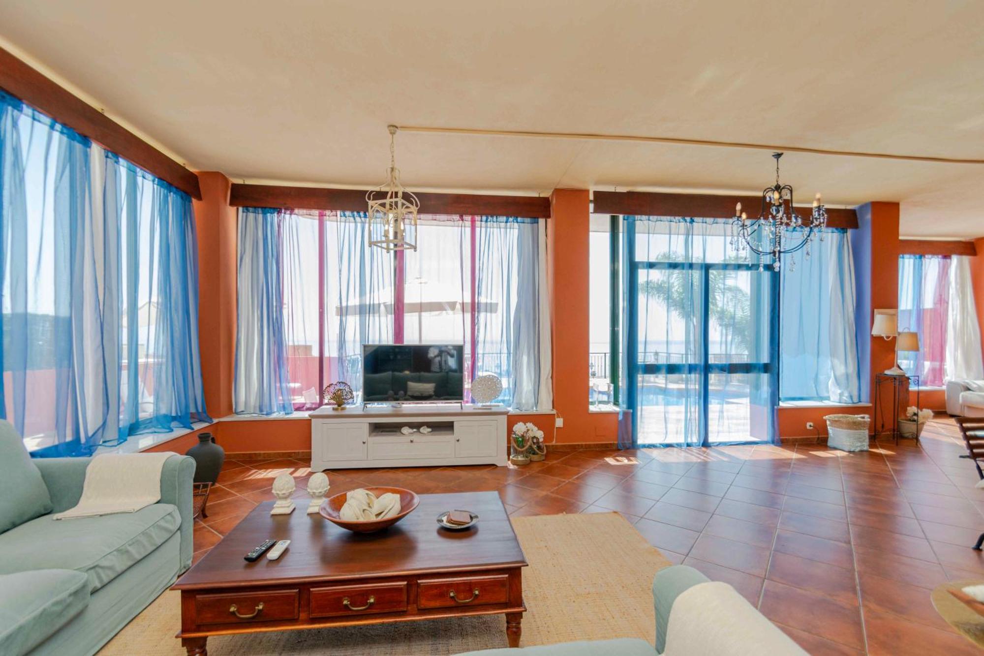 Apartment Mediterraneo Outdoor Pool *
