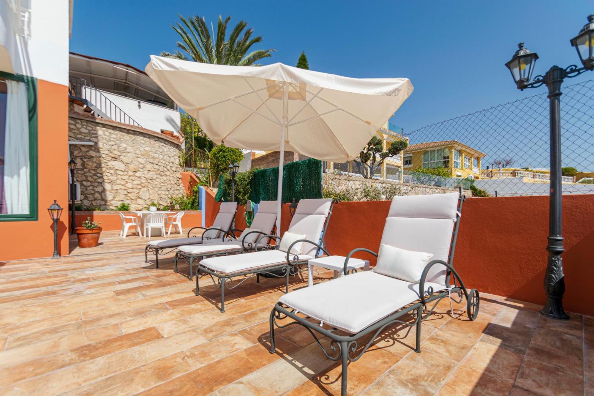 Mediterraneo Outdoor Pool