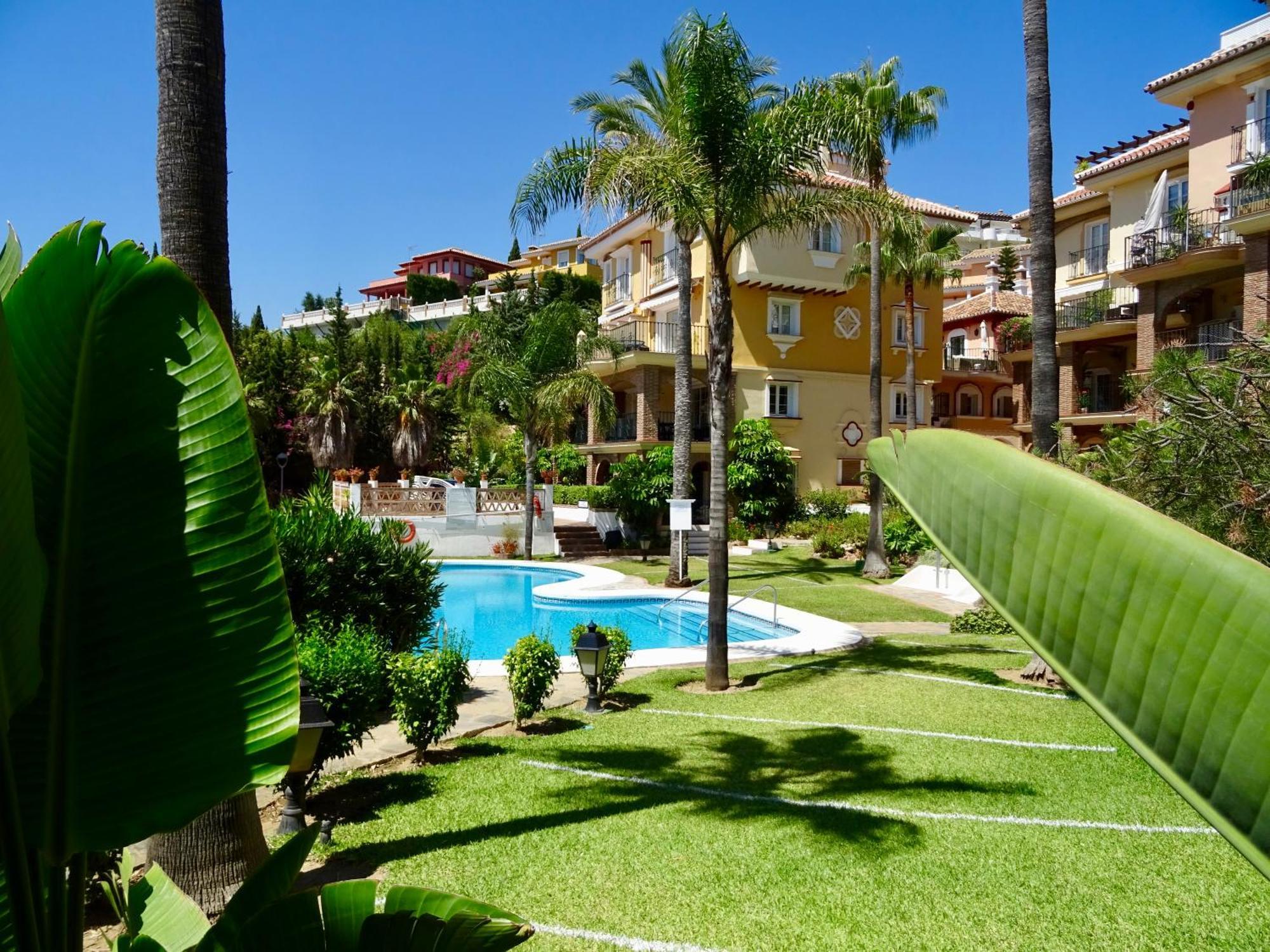 Ferienhaus Semidetached Duplex At Puebla Aida, Mijas Golf With Pool, Golf And Sea Views