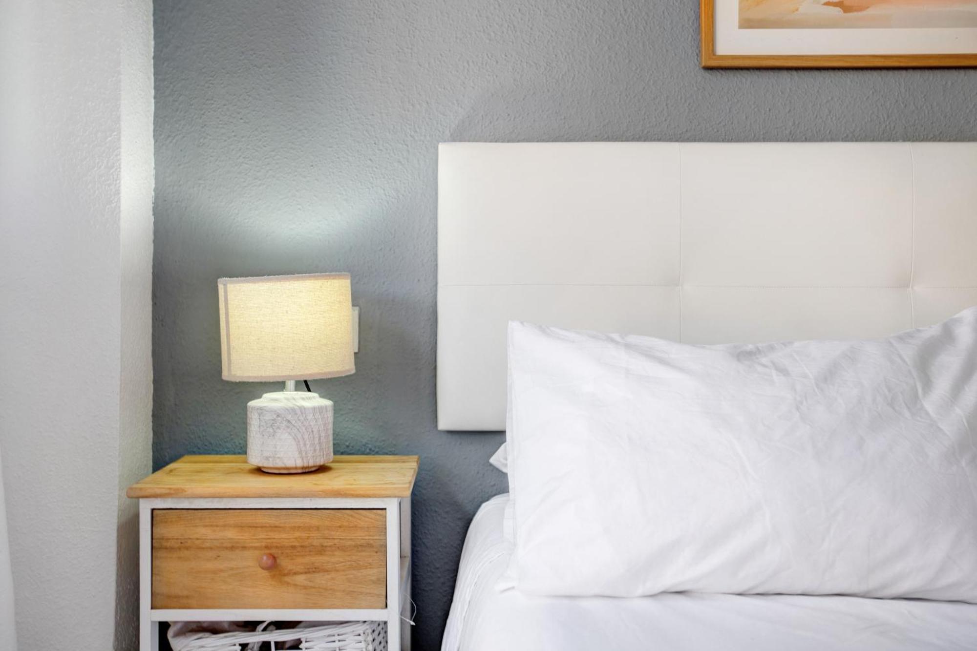 Apartment Heroes De Sostoa 56