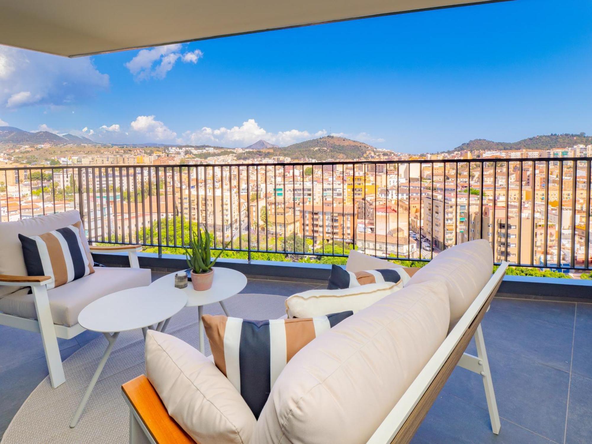 Cubo's Luxury Urban Sky 12 Malaga