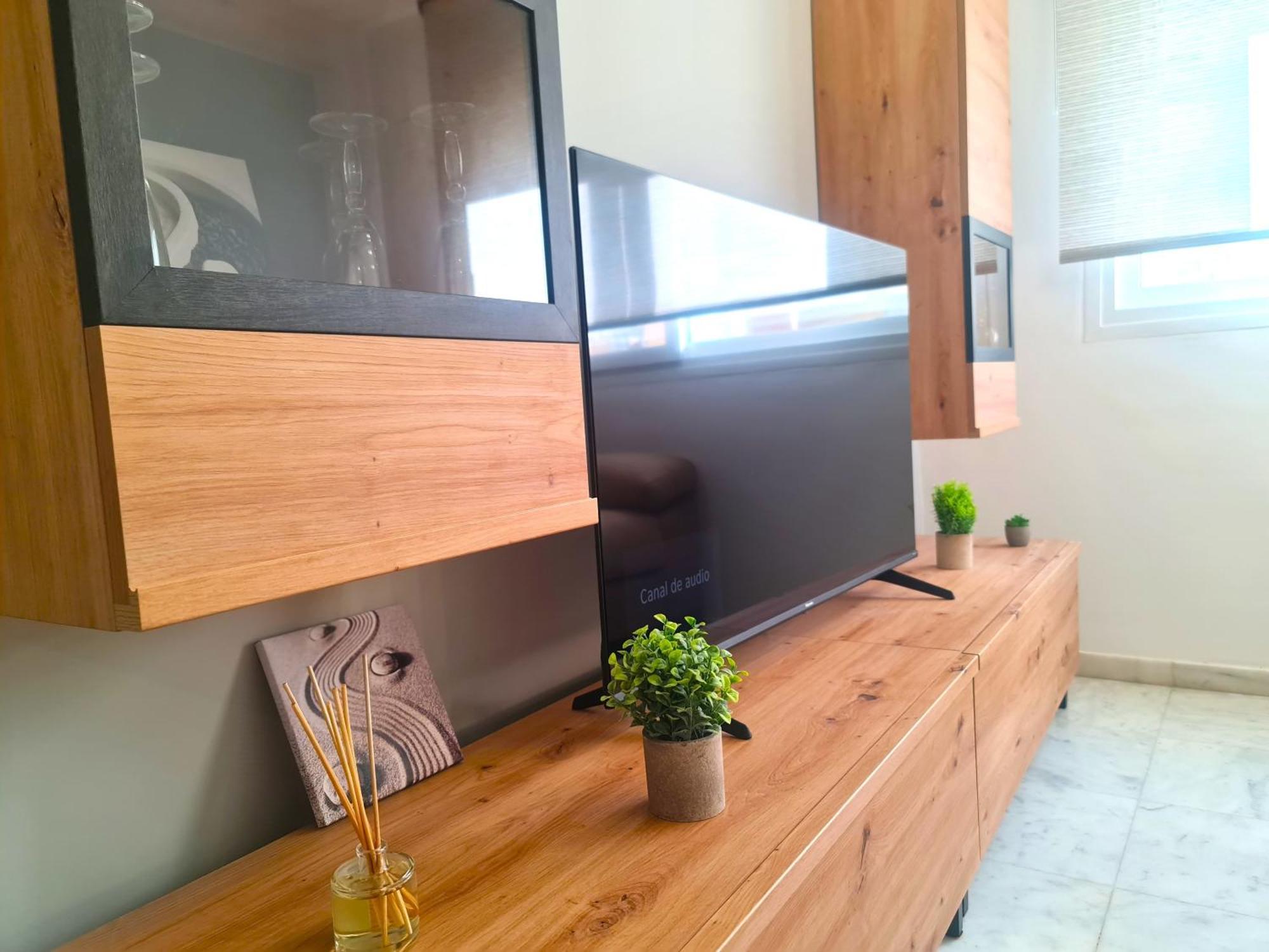 Appartement Ave Huelin 3rooms Con Parking Y Ac