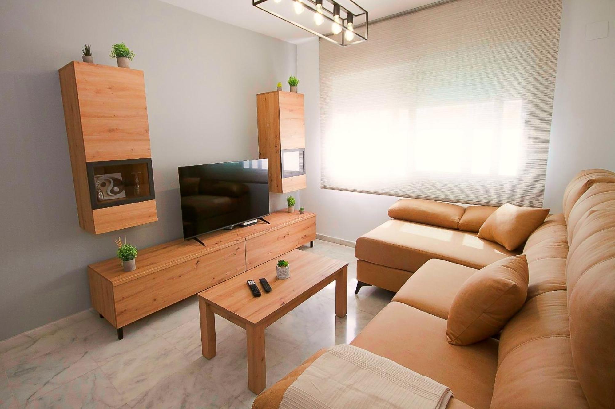 Appartement Ave Huelin 3rooms Con Parking Y Ac