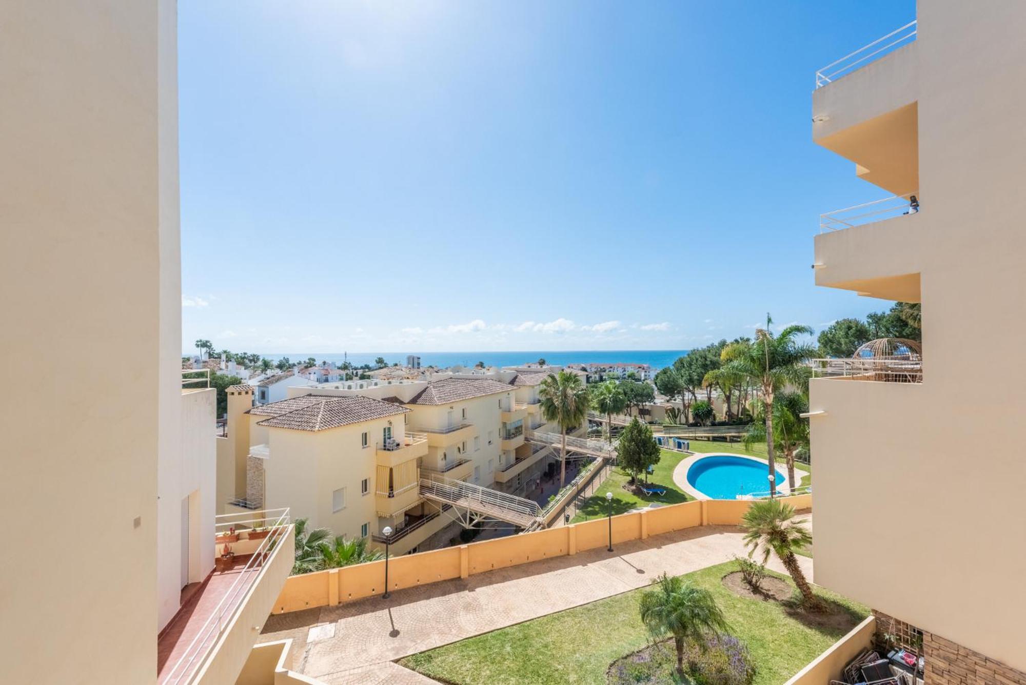 Apartment And Sea View In Riviera Del Sol *