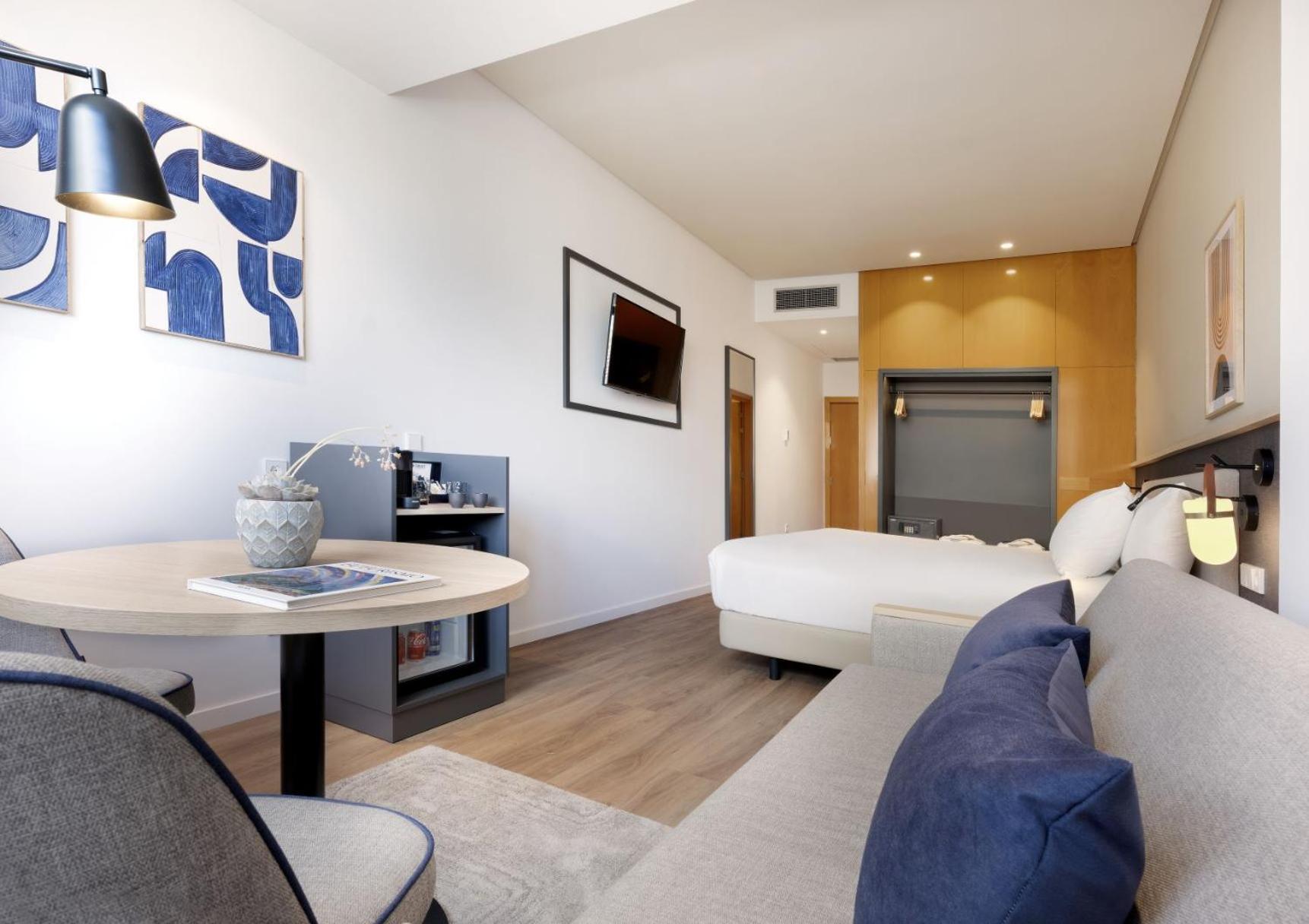 Hotel Alameda Centro Affiliated By Melia 4*