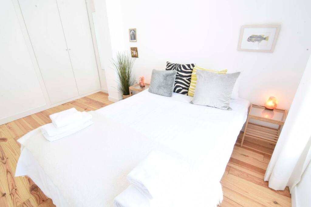 Beautiful Center Apartment *