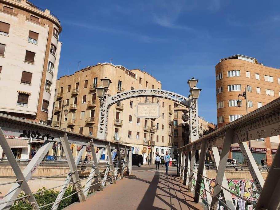 Modern A Few Minutes To The Center - Trip Apartment Málaga