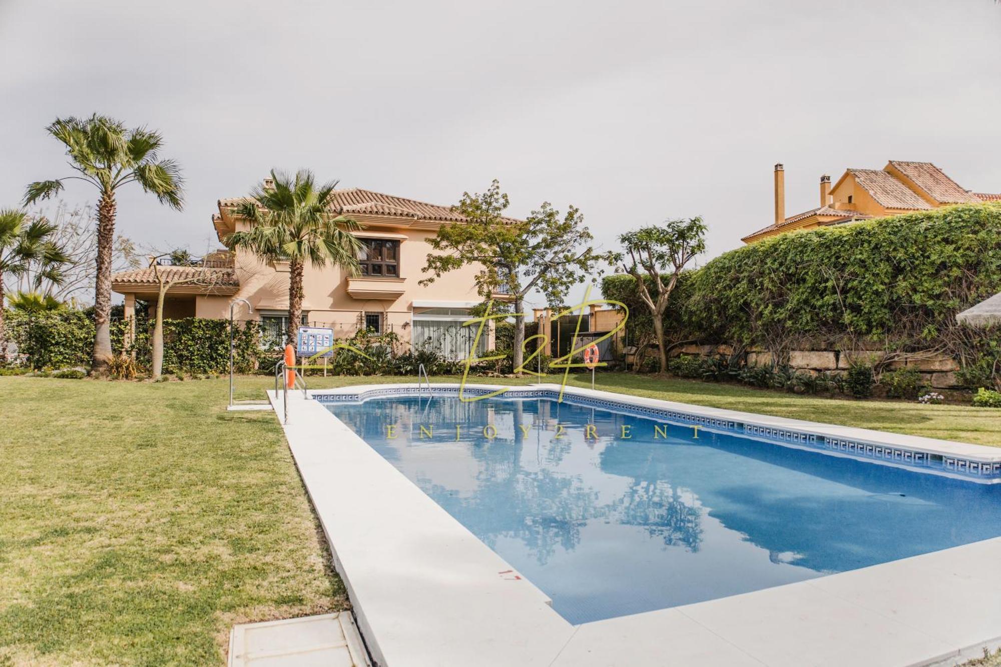 Belmonstays Flamencos De Riviera, Mijas Costa *