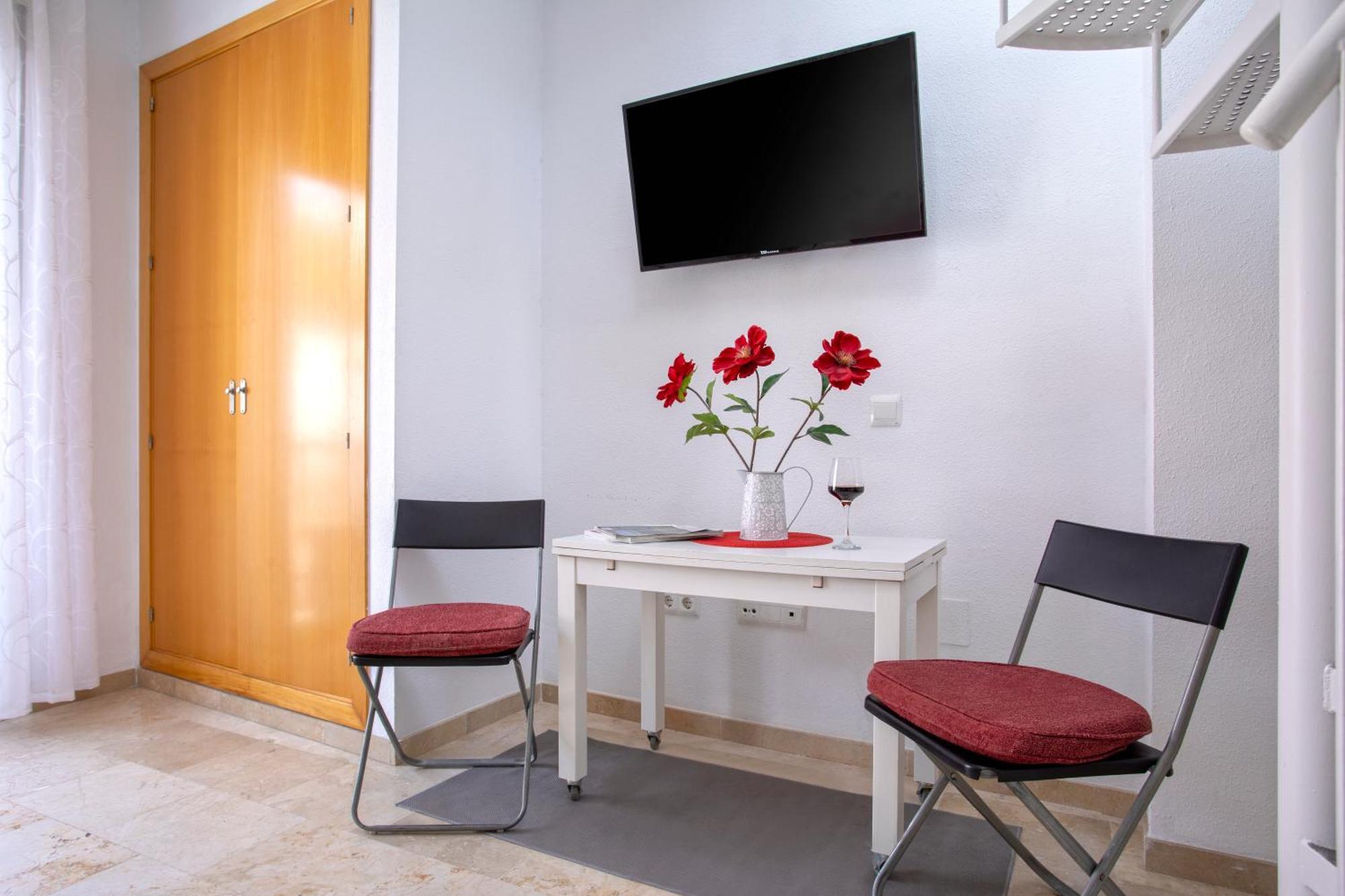 Sunstay - Loft With Terrace City Center Apartment