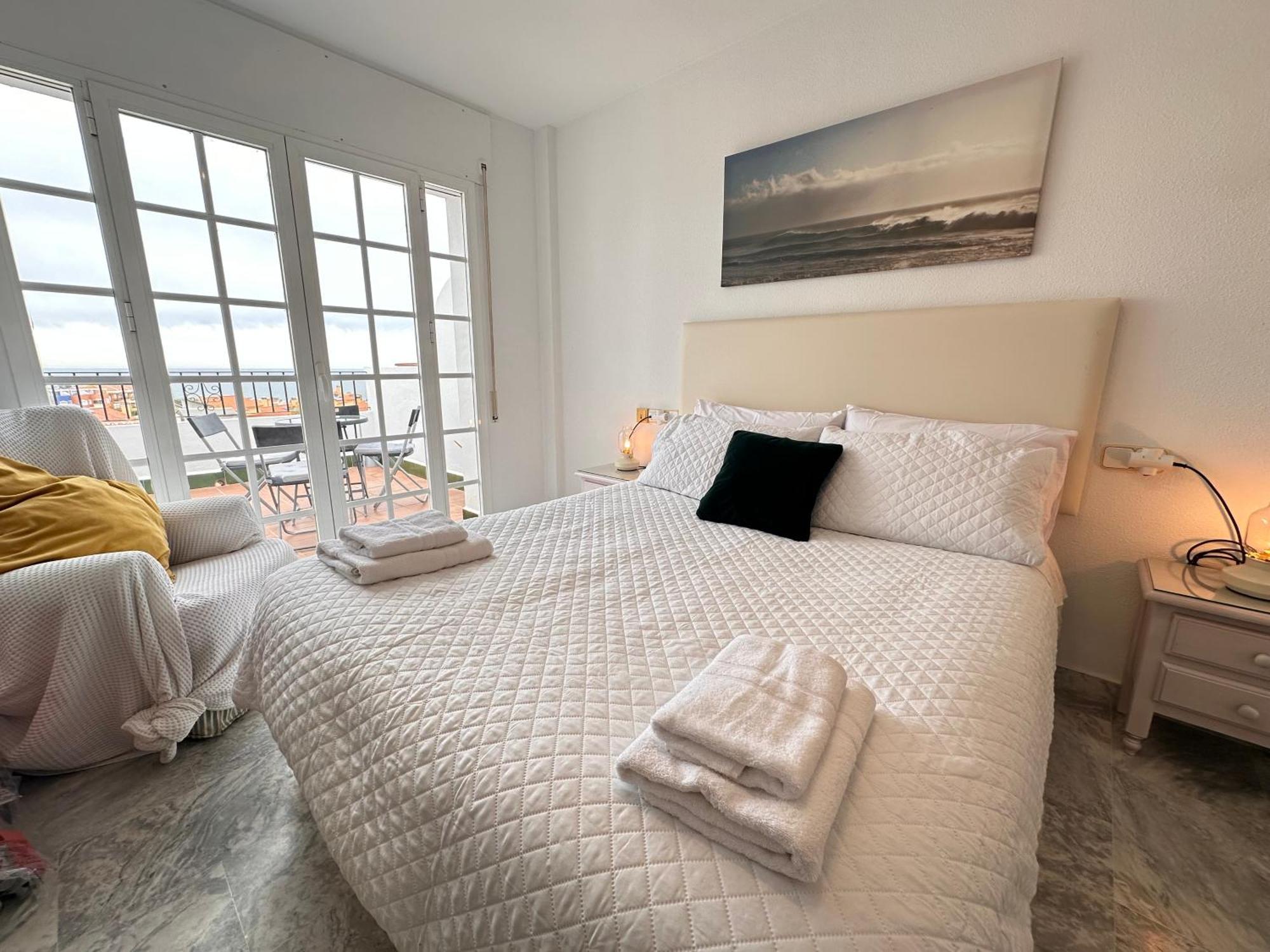 Apartamento Nuestro Atico Con Vistas Al Mar Terraza, Piscina Y Parking Málaga