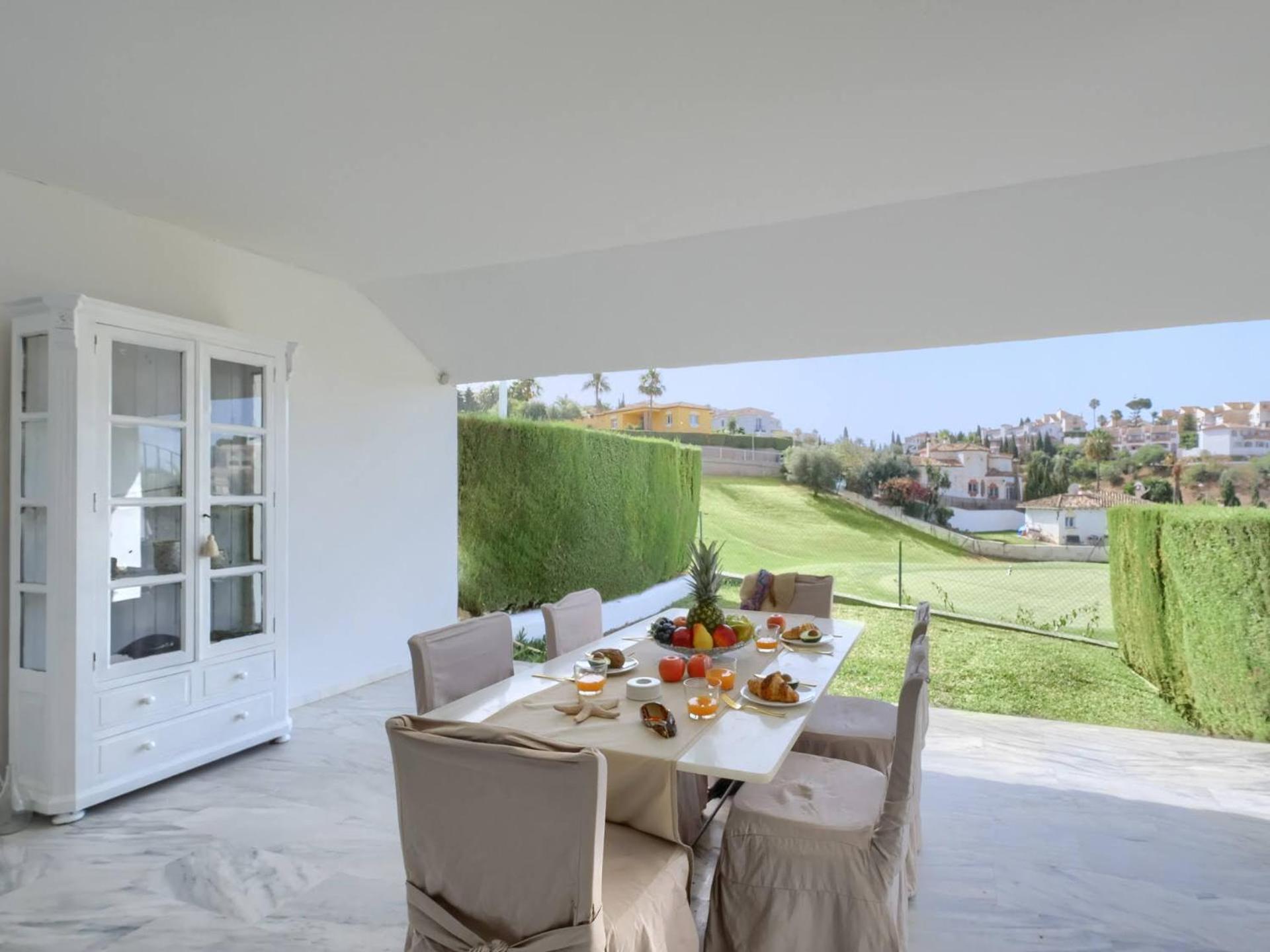 Holiday home Spanish Charm House On The Miraflores Golf Course Malaga