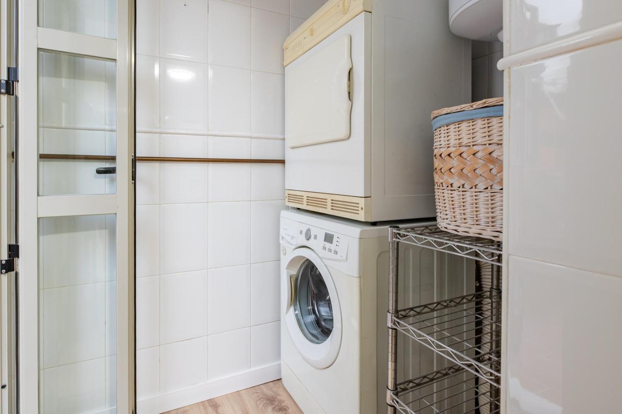 Appartement Charming 4-bedroom In Malaga's Historic Center *
