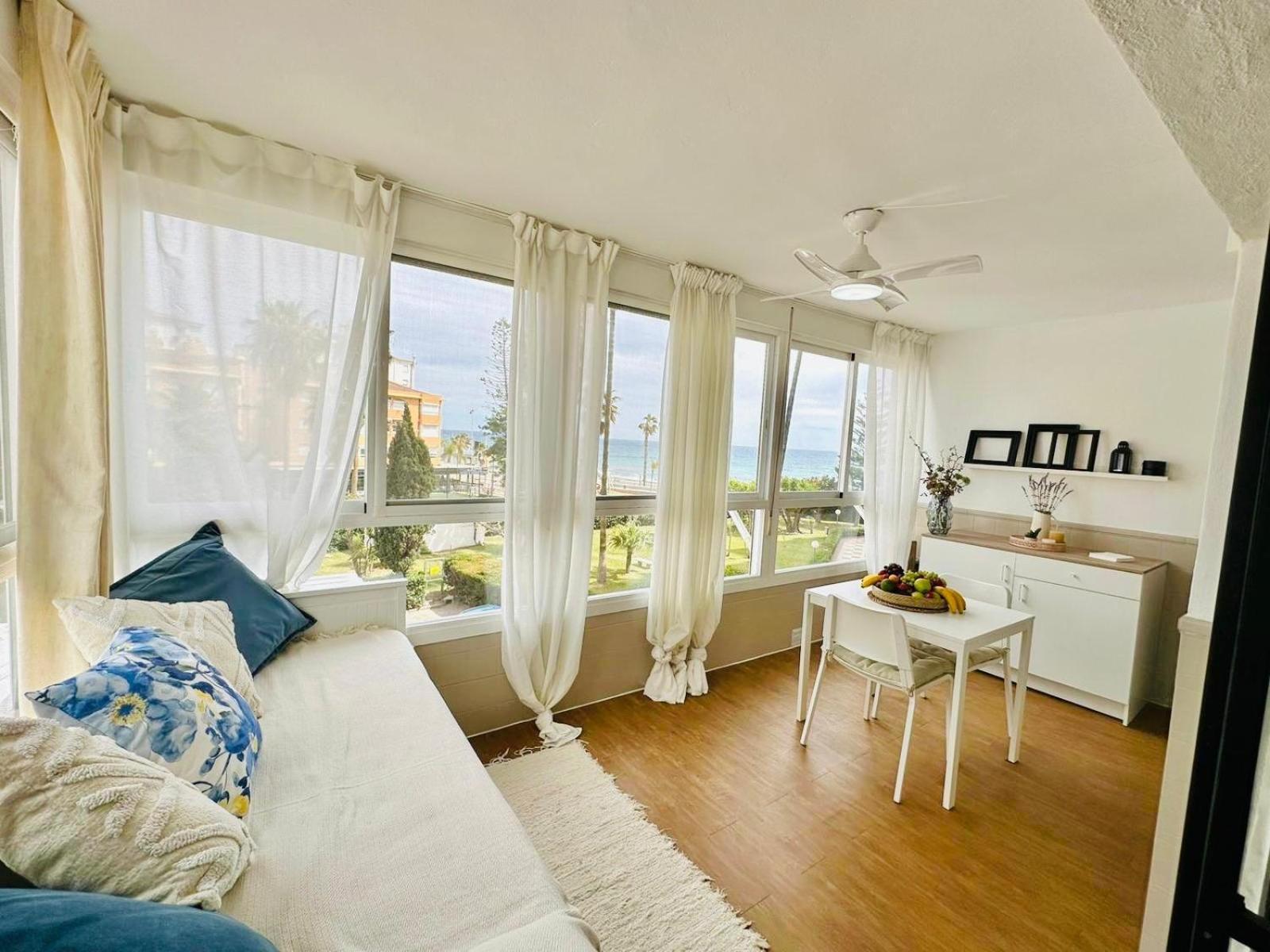 Apartment Estudio Pepa Luna Algarrobo Malaga