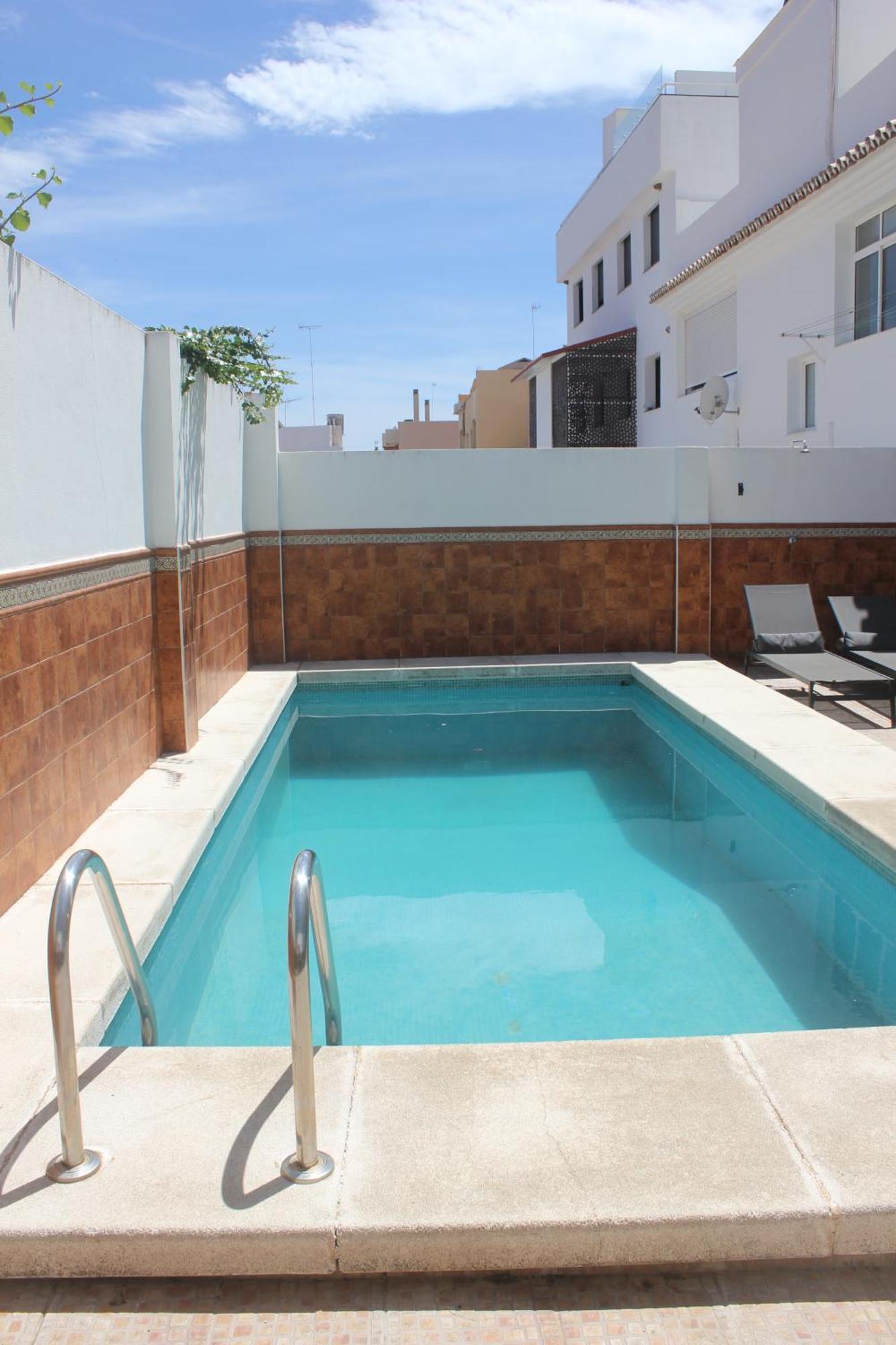 Con Piscina En Ciudad Jardín Apartamento *