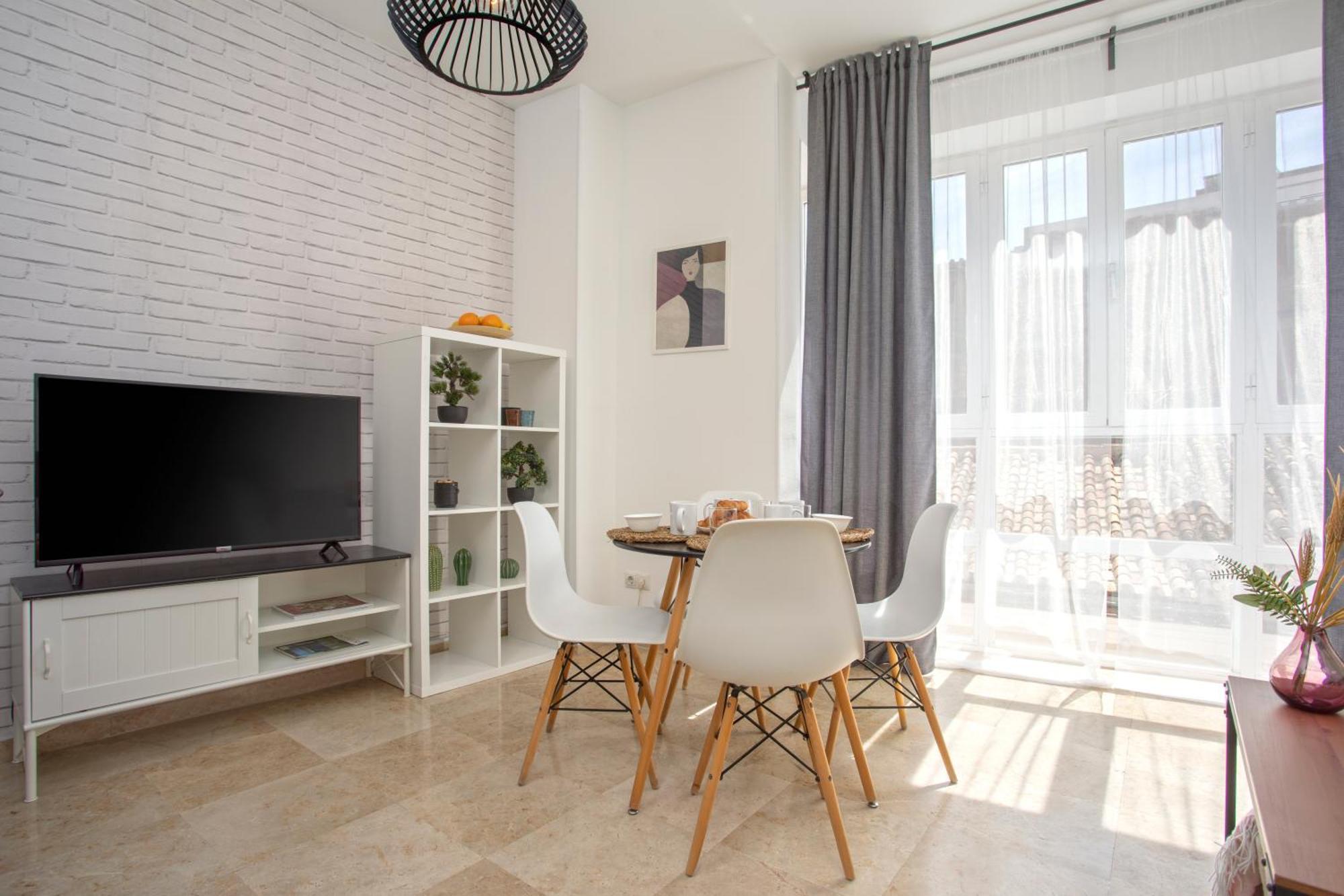 Precioso En Pleno Centro By Rent Me Apartamento