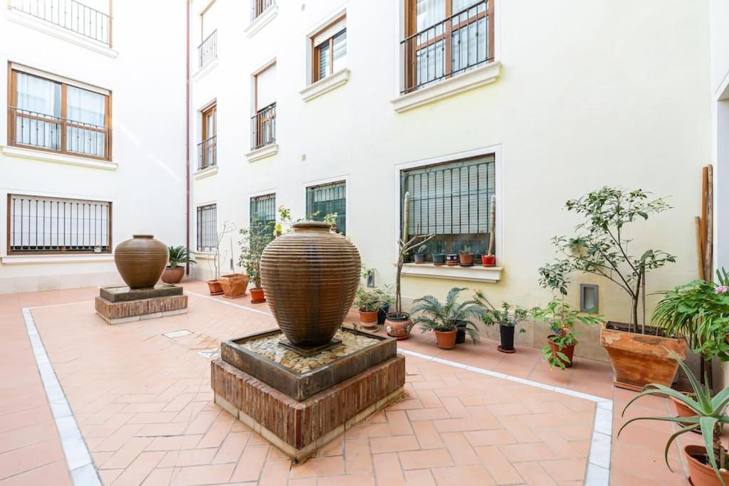 With Pool Appartement