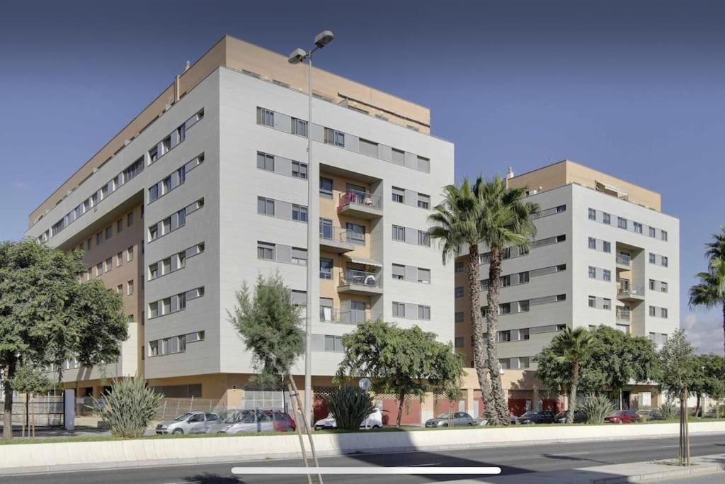 Apartment 2º Linea De Playa Con Piscina & Parking *