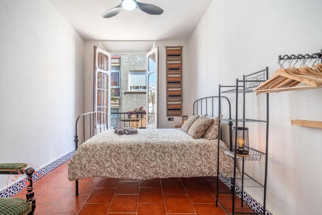 Beautiful Flat Near Plaza Merced Apartment Malaga