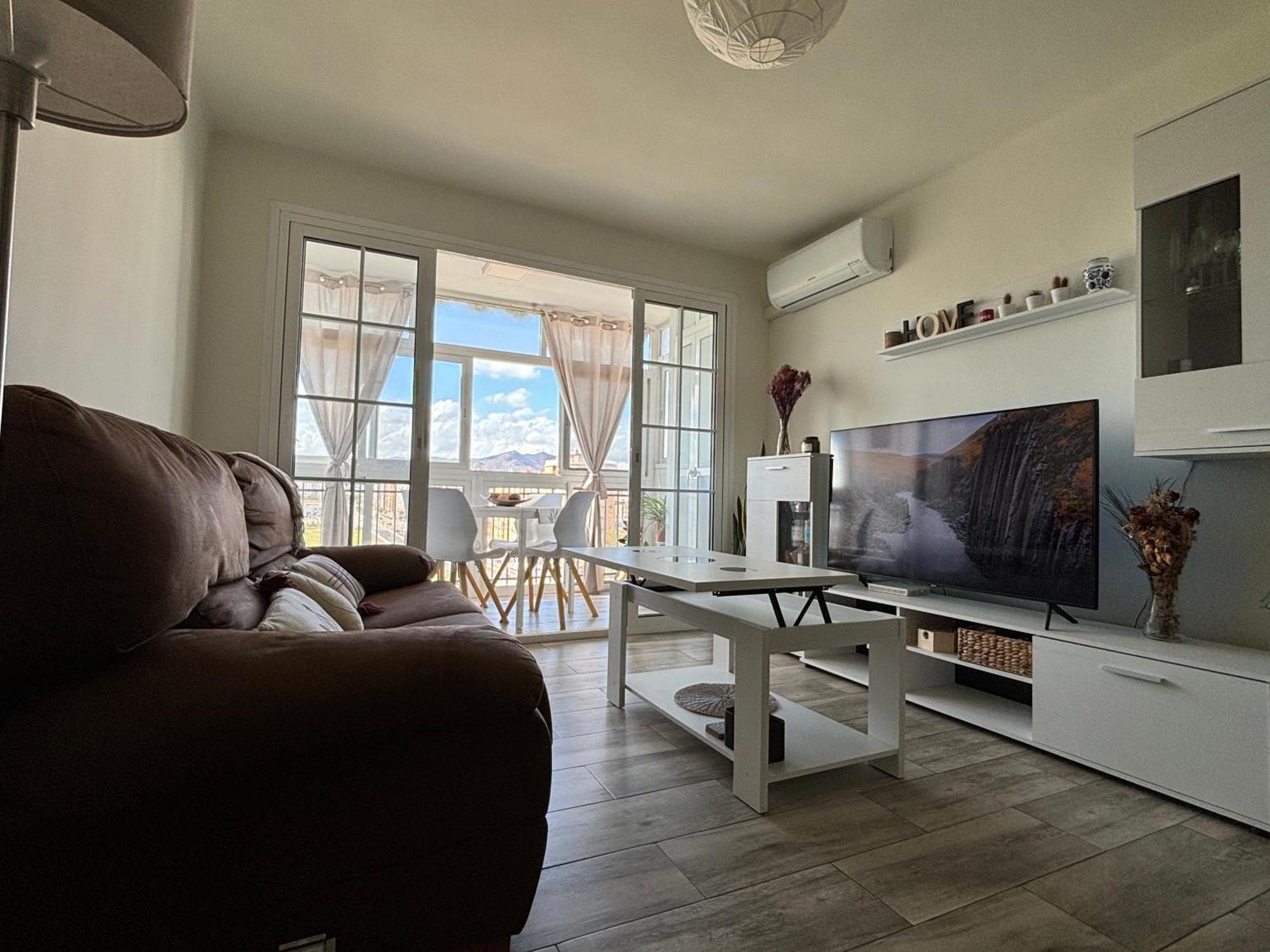 Lucia - Family, Friends & Fun Pet Friendly Apartment