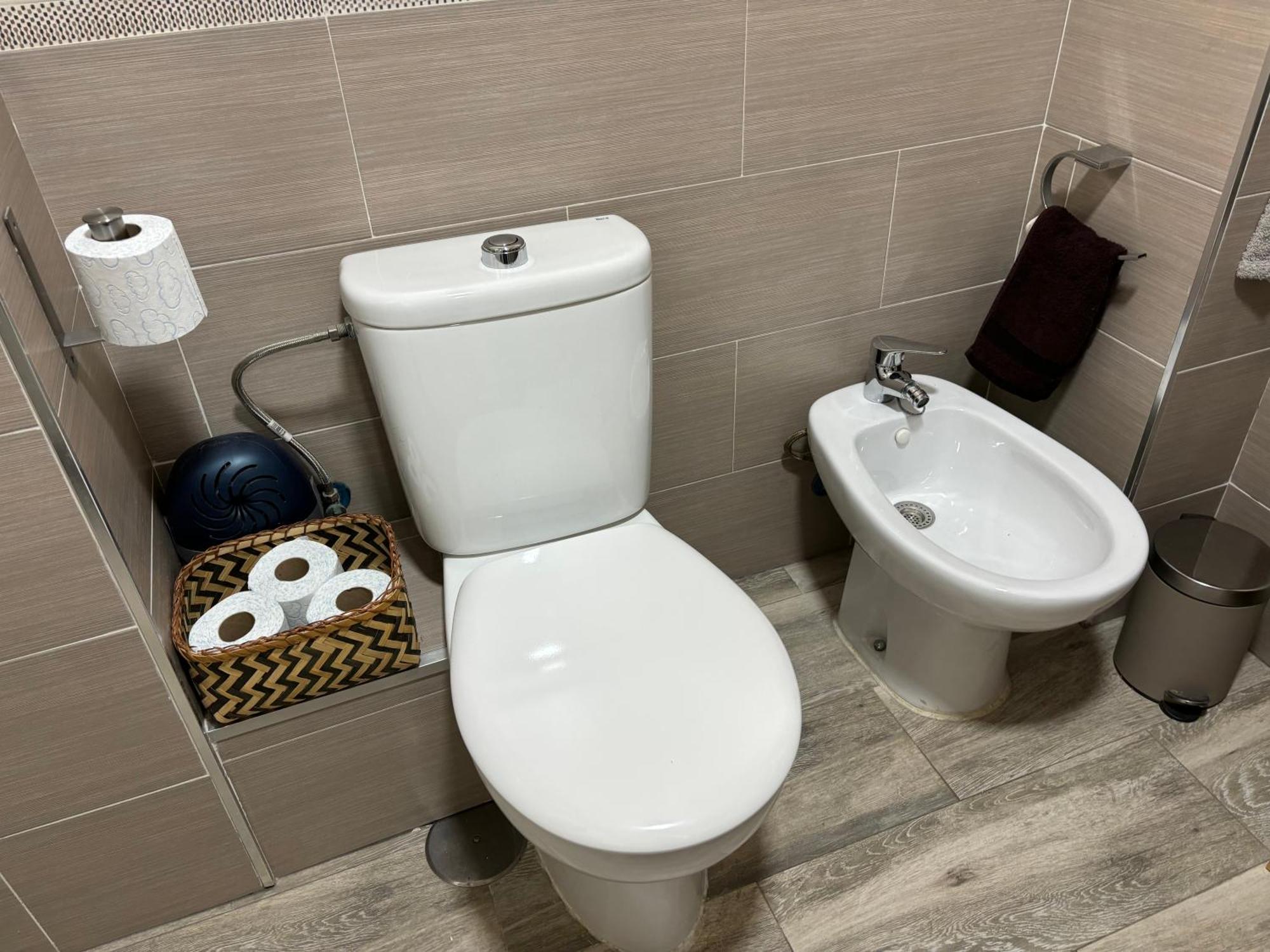 Lucia - Family, Friends & Fun Pet Friendly Malaga