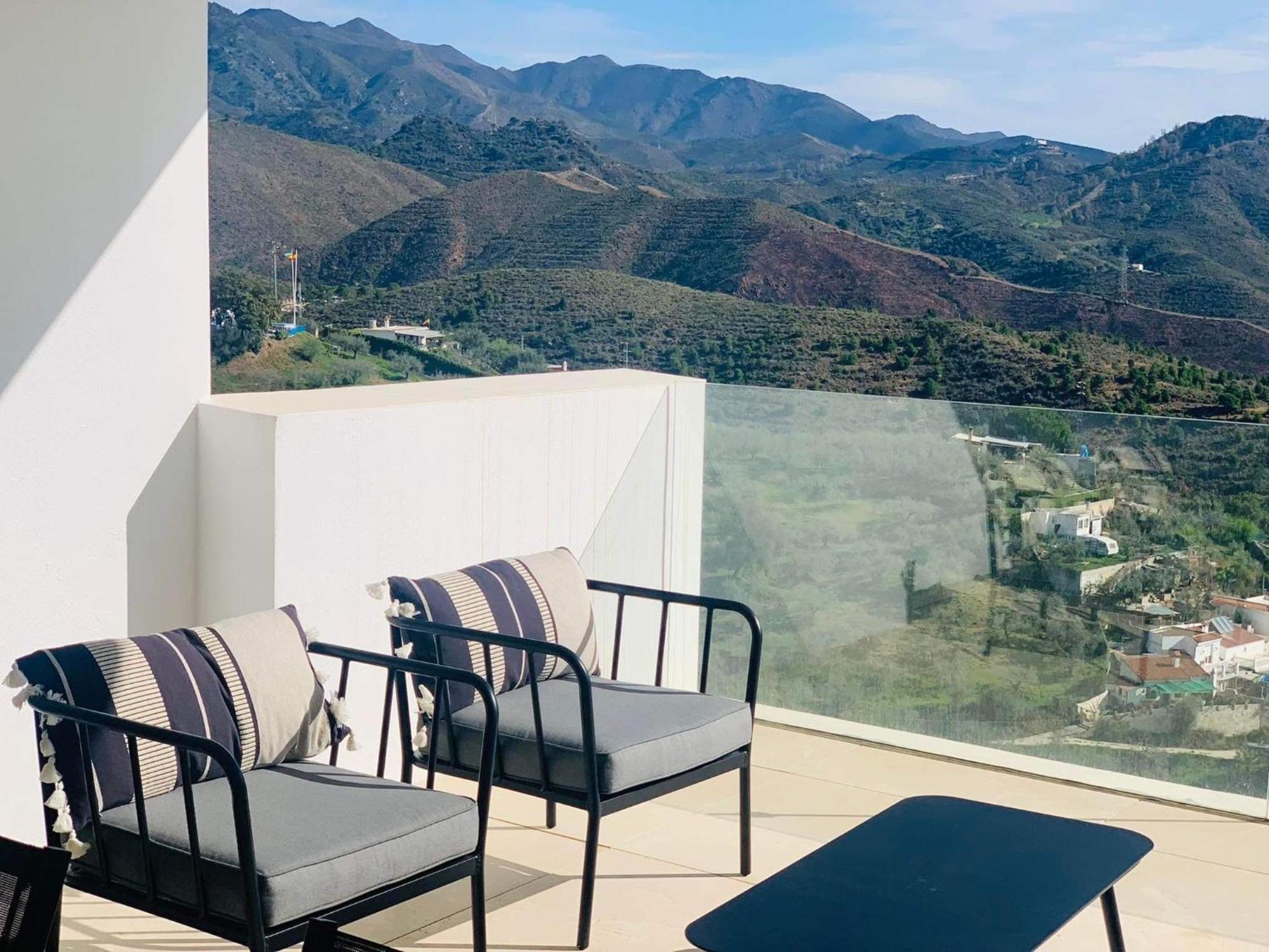 New Ocean View Just 3 Min From Marbella Center Apartment *