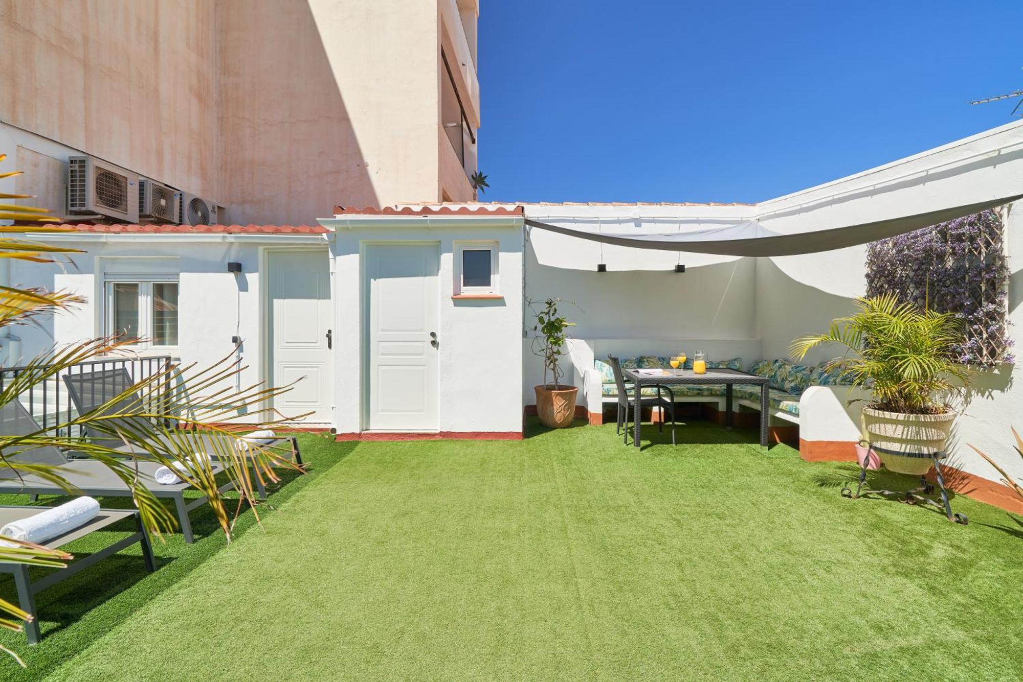 Apartment Sun-kissed Getaway Malaga