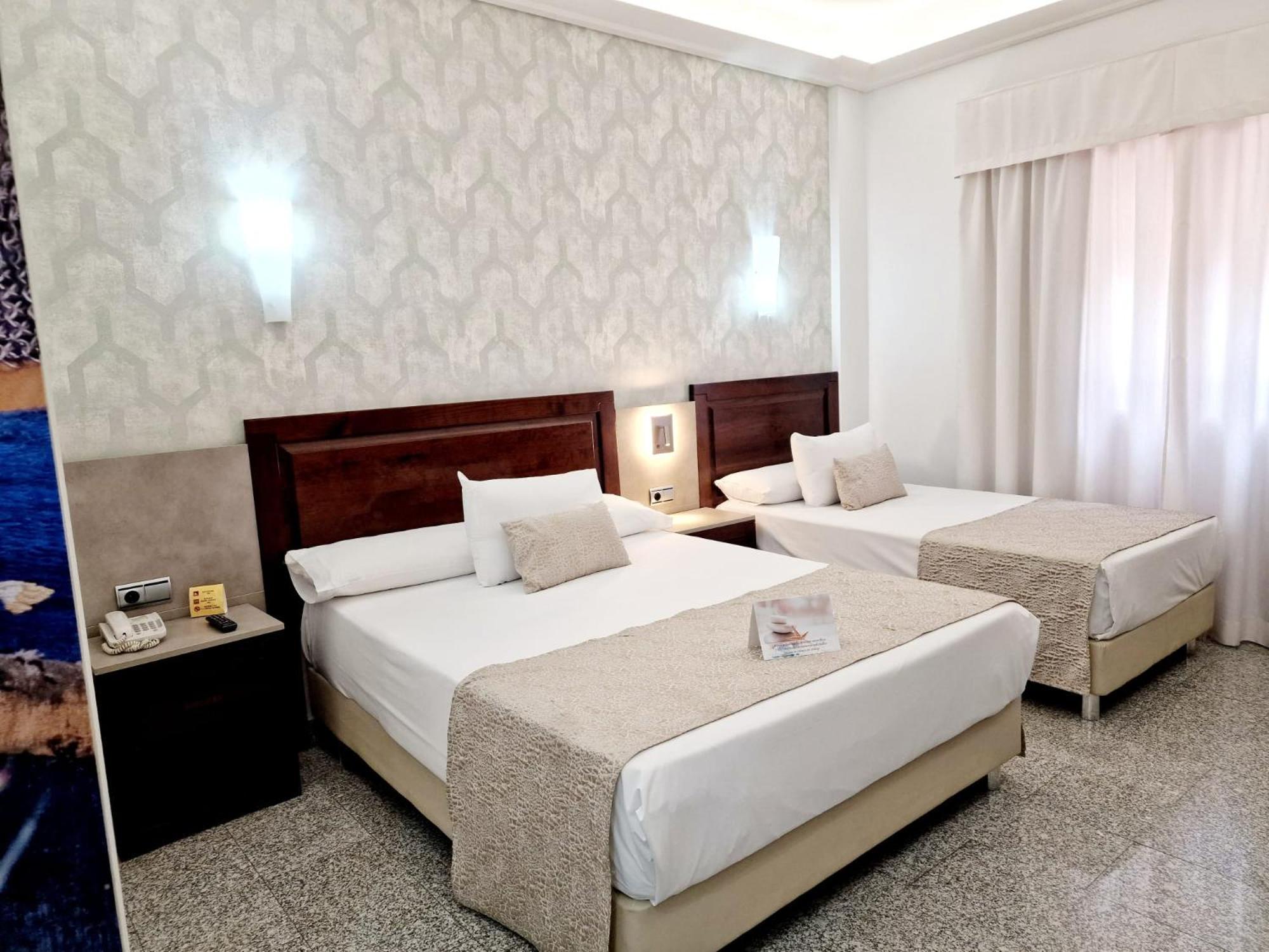 Plaza Del Castillo 4* Malaga
