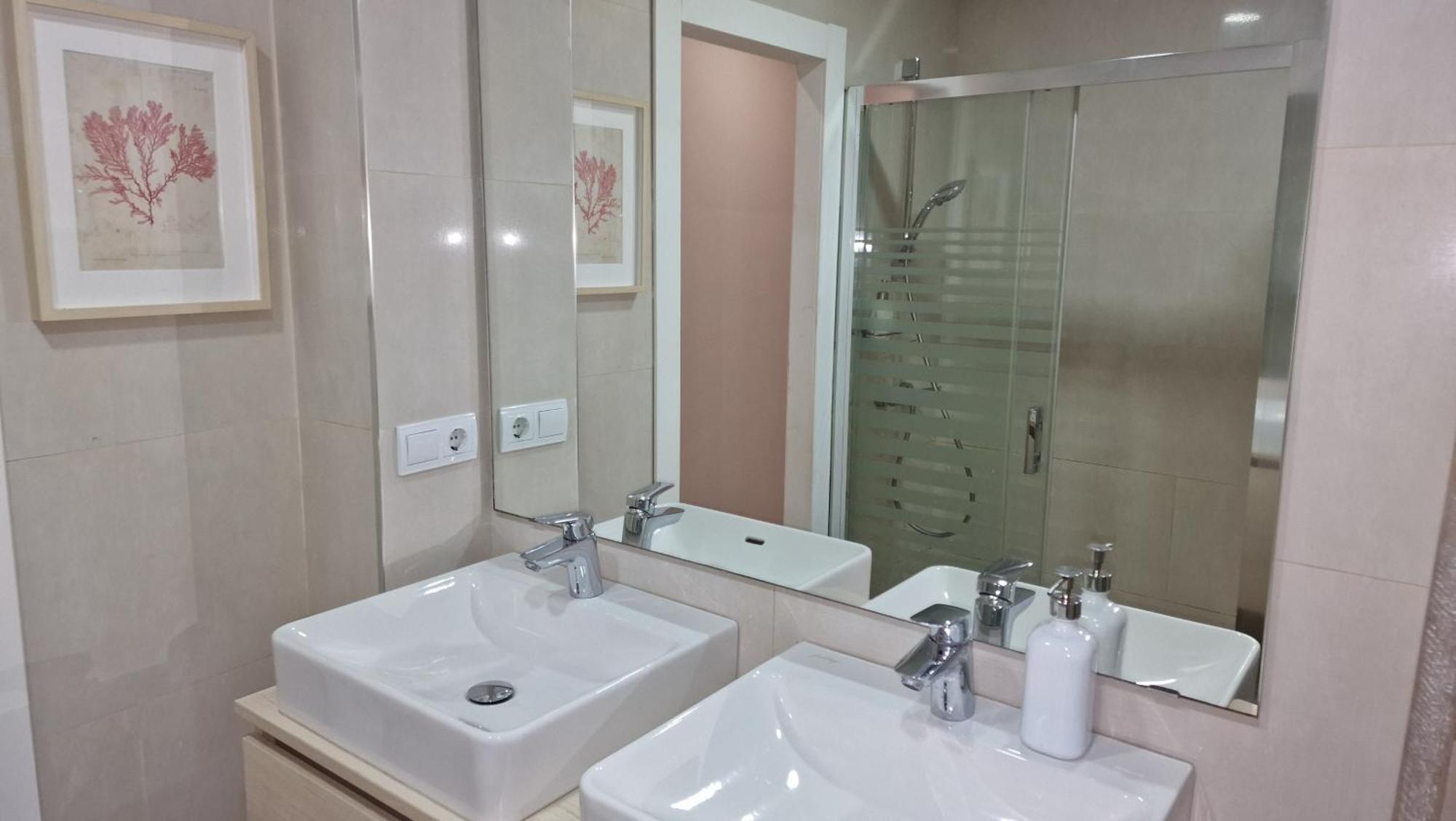 Victoria 16 Premium By Nagoa Homes