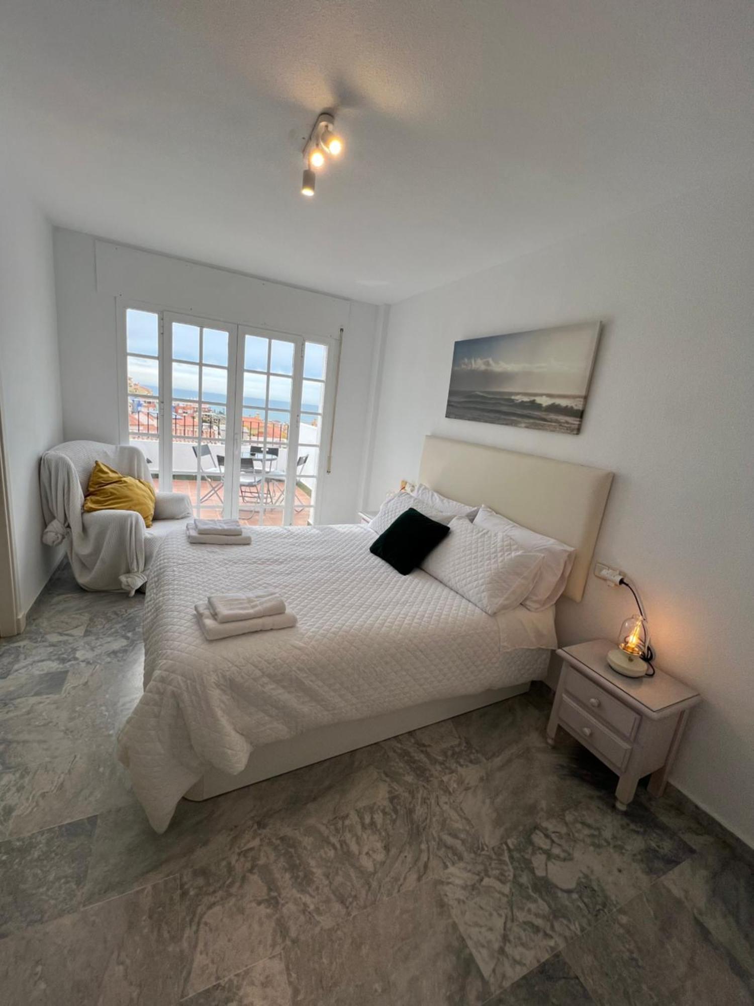 Apartamento Nuestro Atico Con Vistas Al Mar Terraza, Piscina Y Parking *