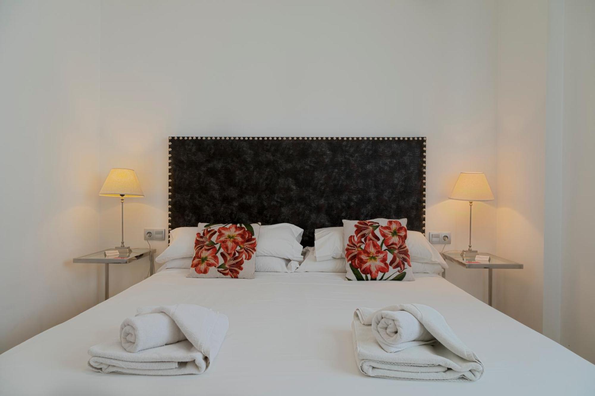 Apartamento Caleta Homes - Pompidou Málaga