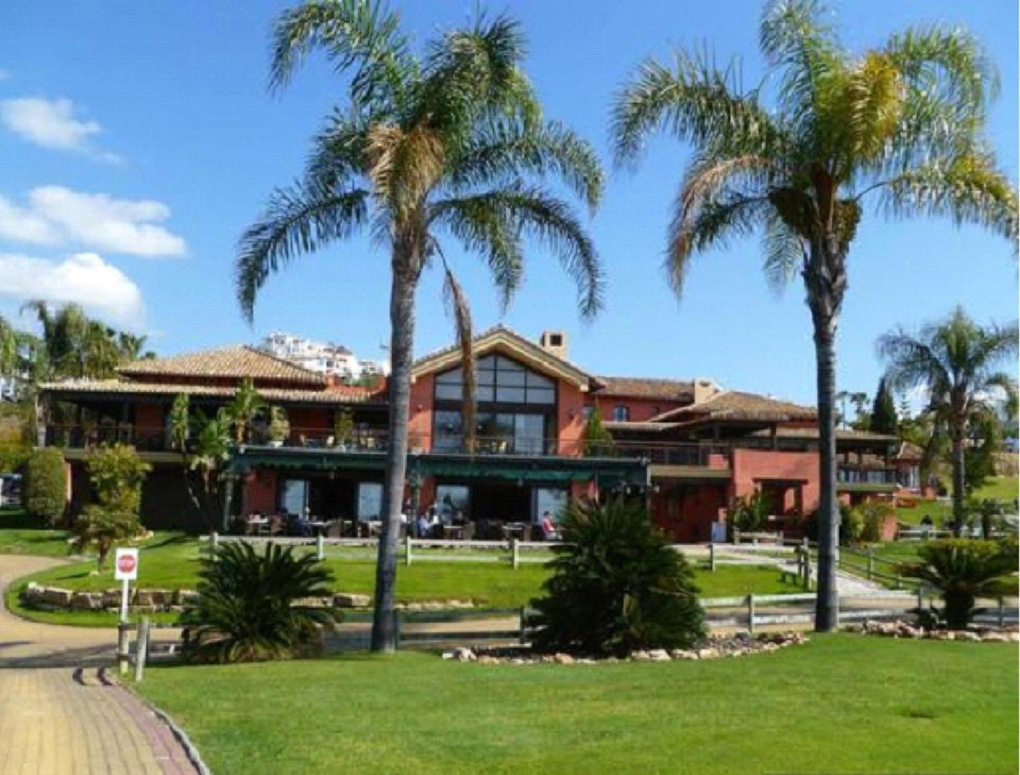 Apartment Superior 3br Golfla Minutes From Puerto Banus & Marbella *