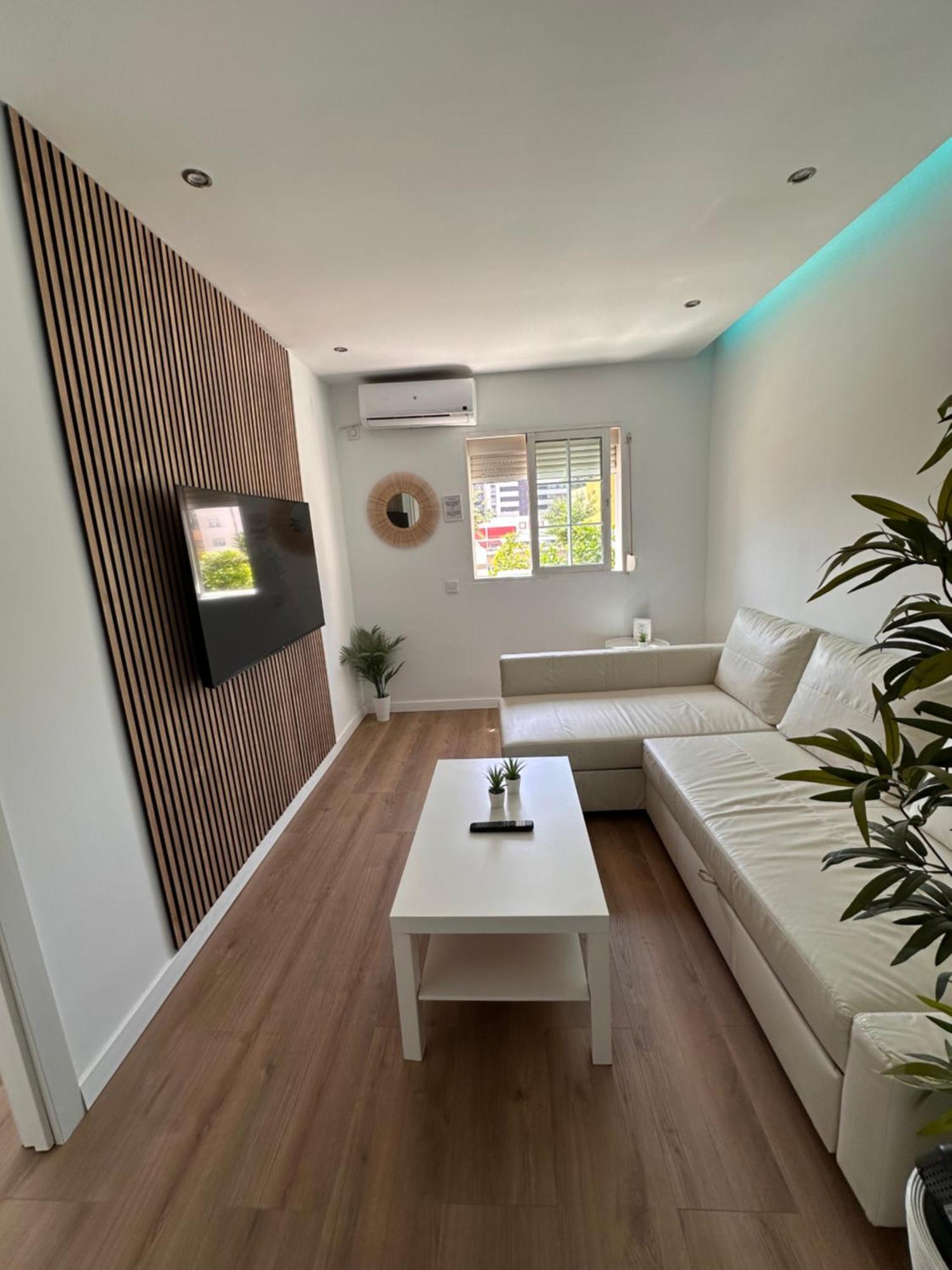 Apartment Claveles De Luxe Malaga