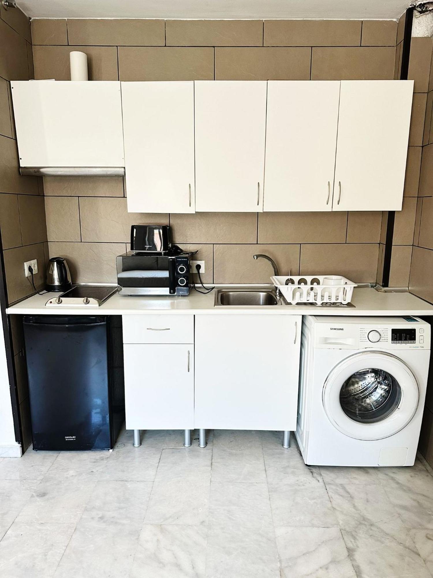 Huelin & Station Apartment *