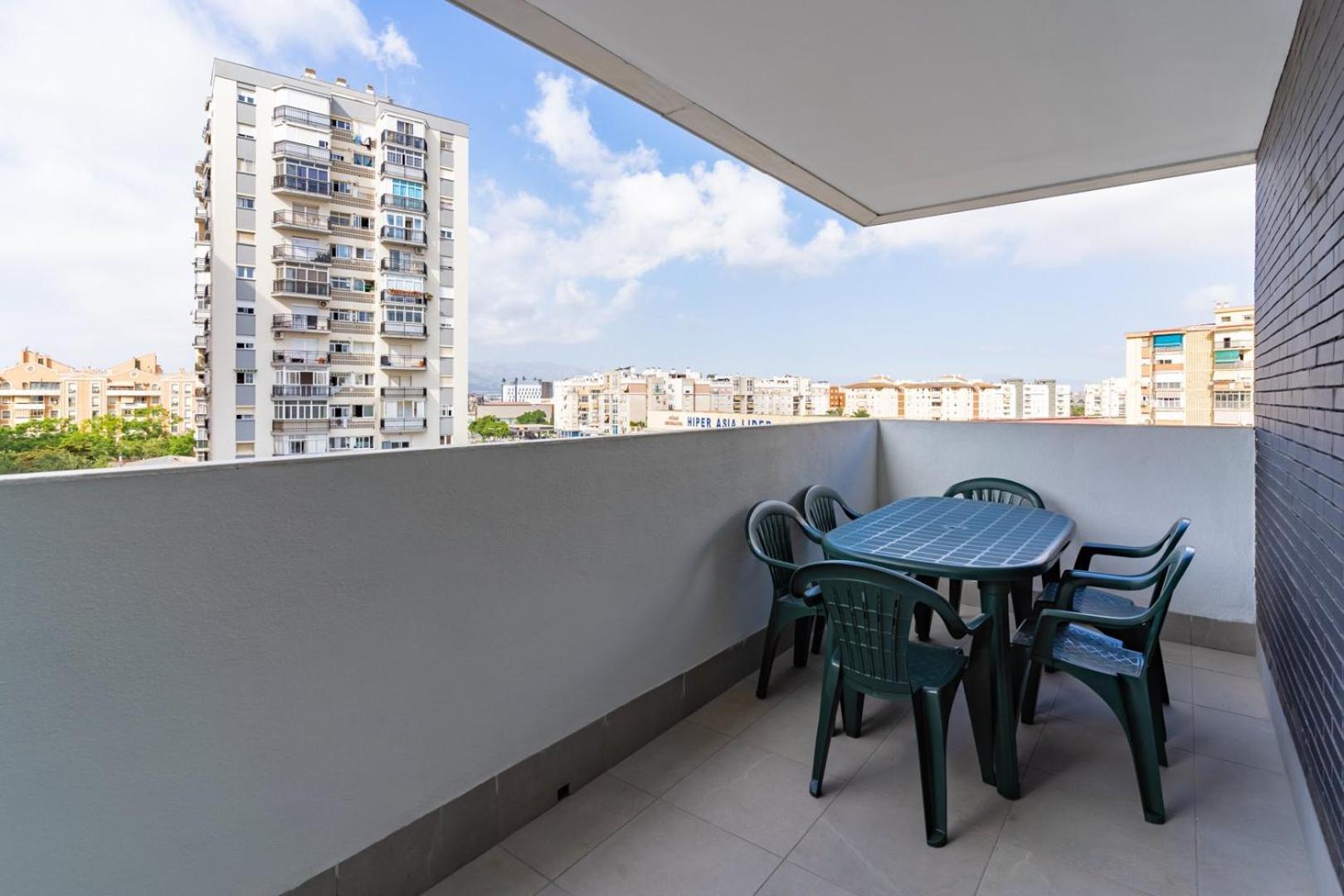 Guestready - Sunny Seaside Escape In Apartment