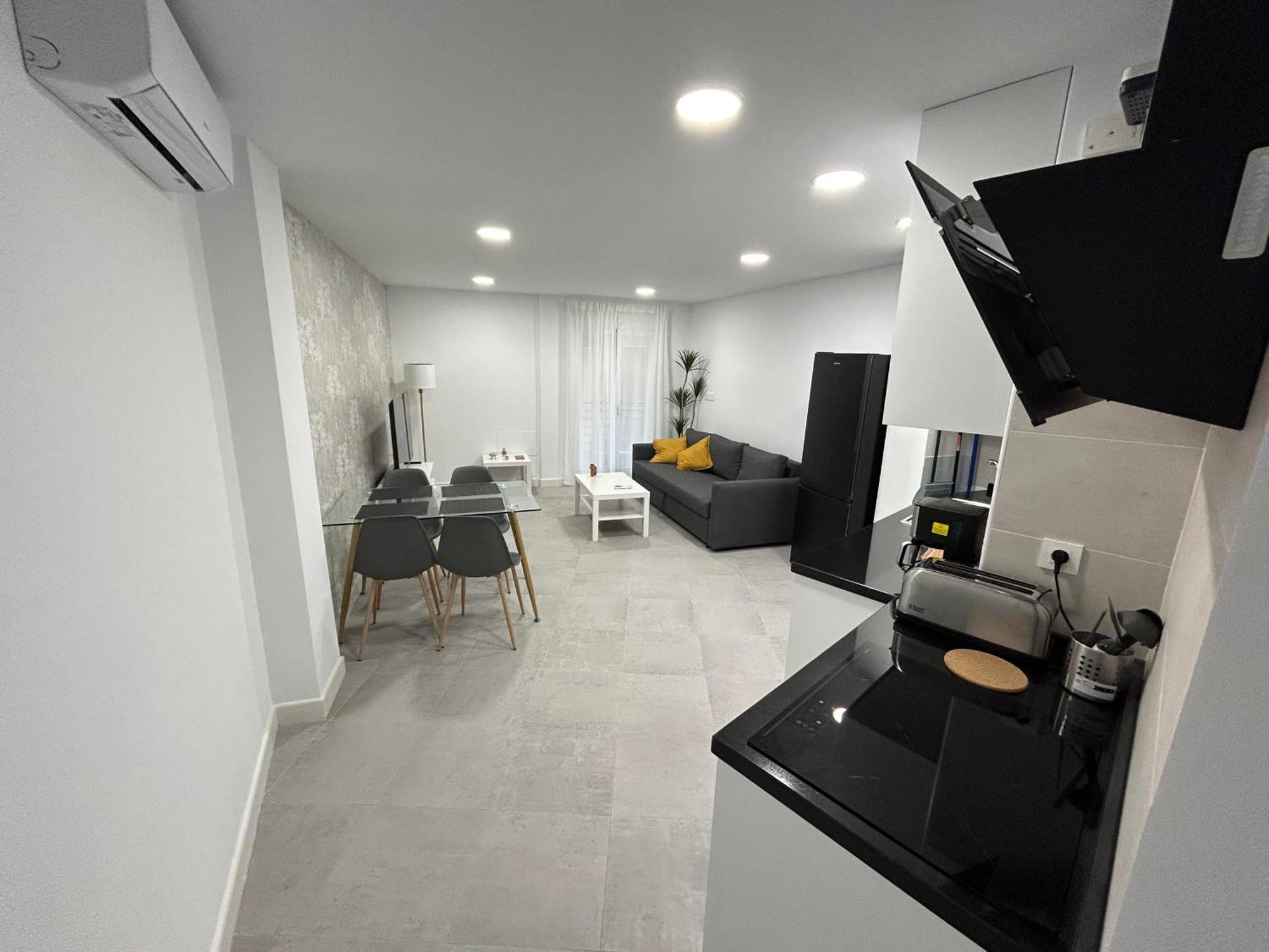Amazing Center Apartment