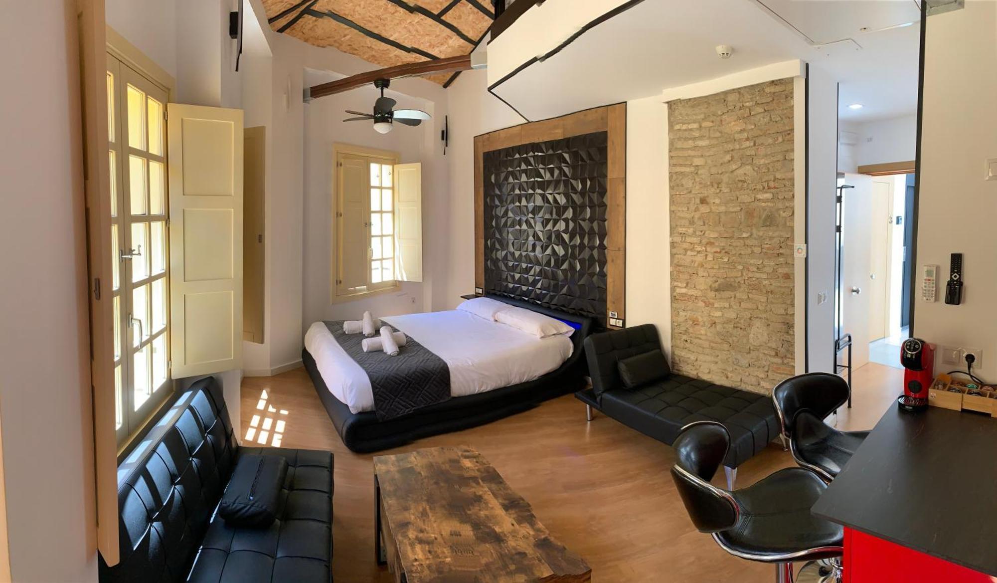 Luxury Chinitas 11 Apartment *
