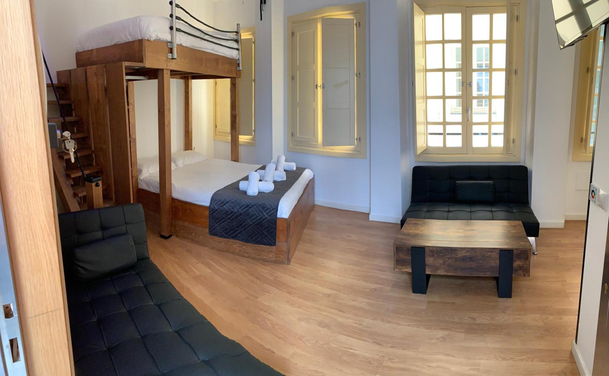 Luxury Chinitas 11 Apartment *